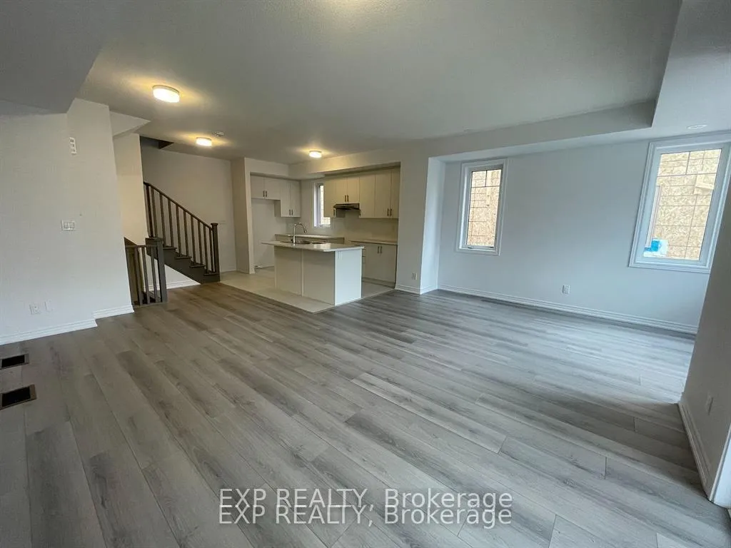 Photo 8 of 2001 Cameron Lott Crescent, Oshawa, Kedron — HOMEH