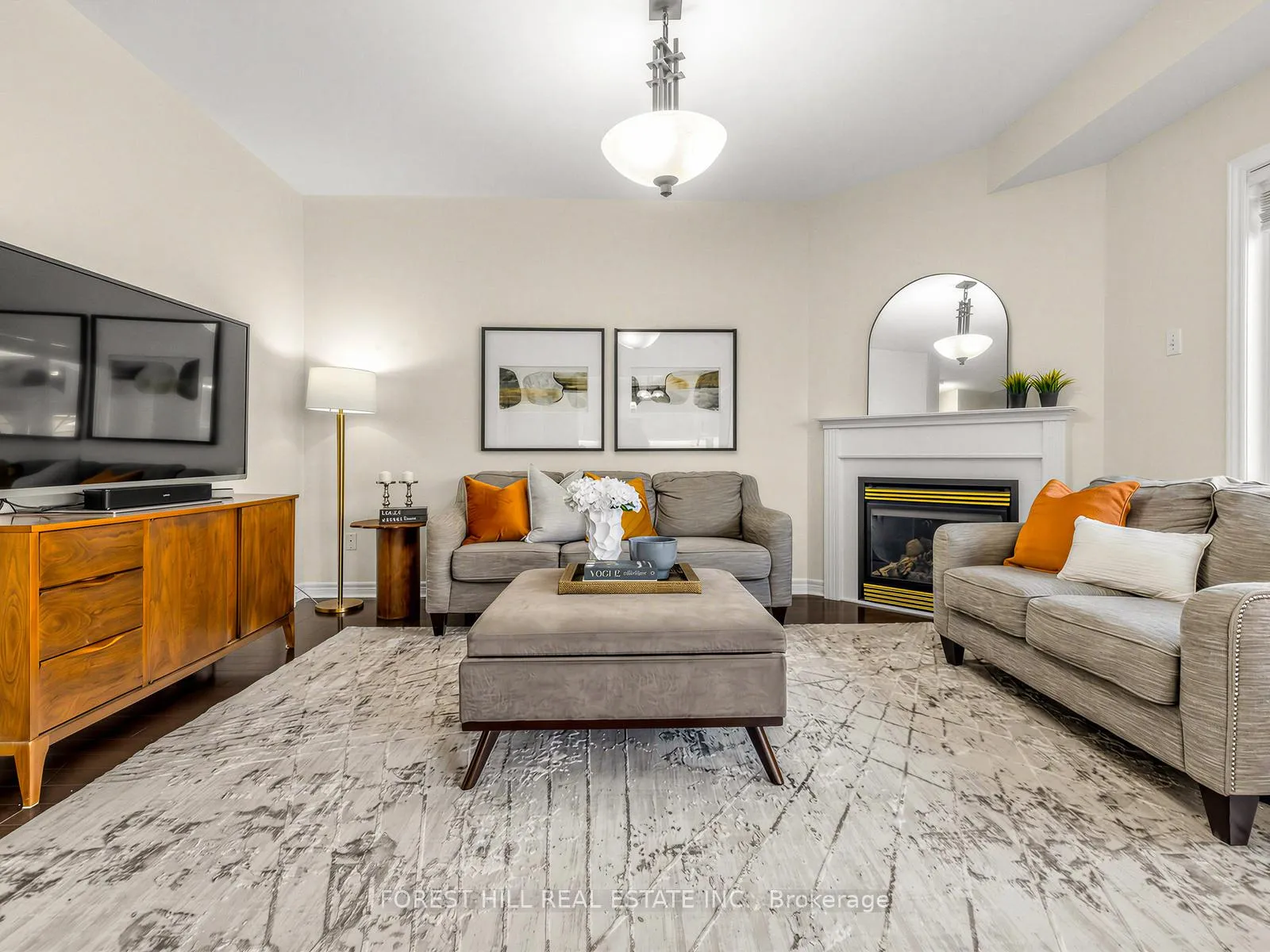 Photo 9 of 240 Swan Park Road, Markham, Greensborough — HOMEH
