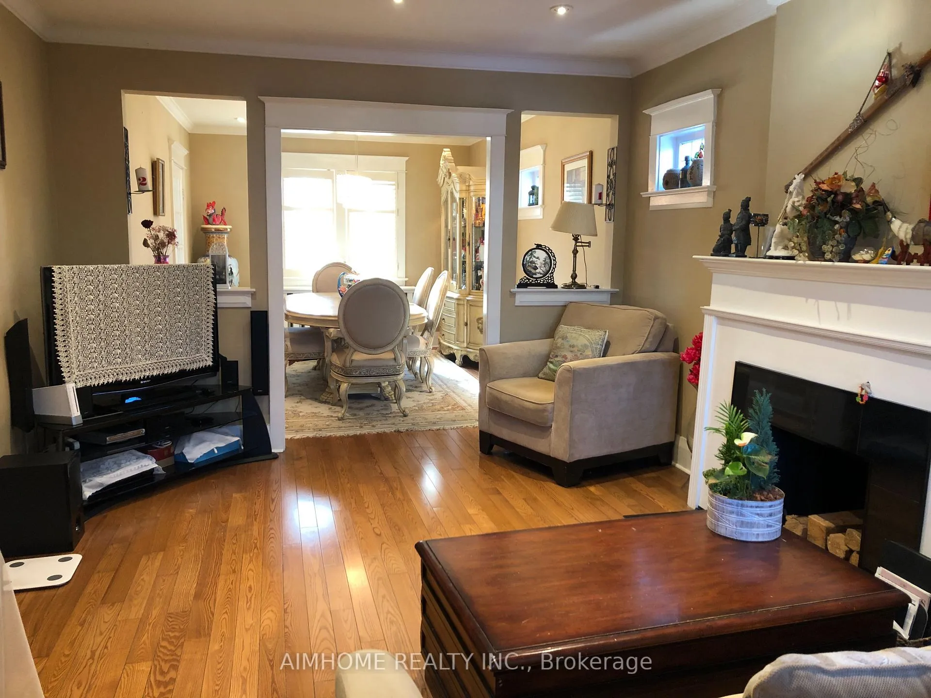 Photo 6 of 268 Jedburgh Road, Toronto, Lawrence Park North — HOMEH