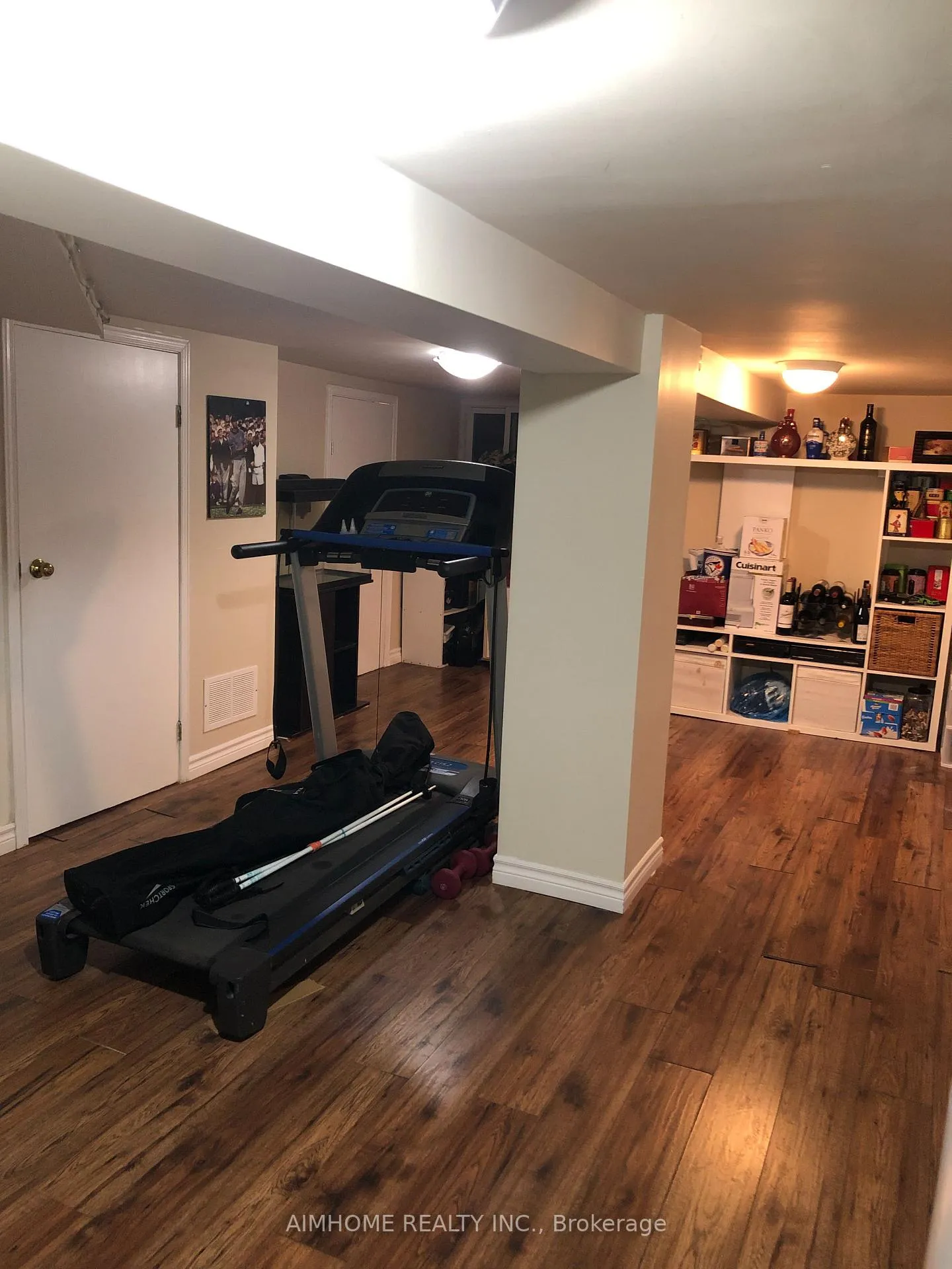 Photo 37 of 268 Jedburgh Road, Toronto, Lawrence Park North — HOMEH