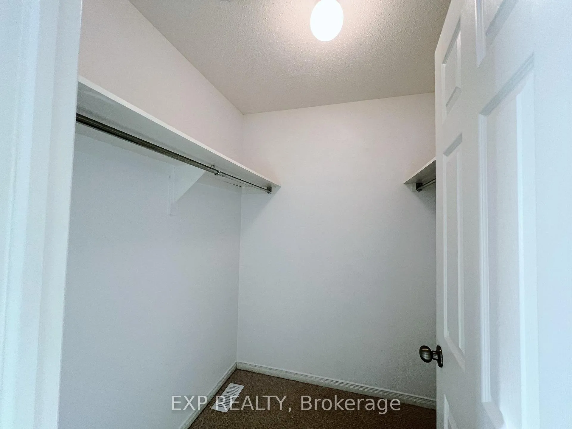 Photo 12 of 375 Rolling Meadow Crescent, Ottawa, Mer Bleue/Bradley Estates/Anderson Park — HOMEH