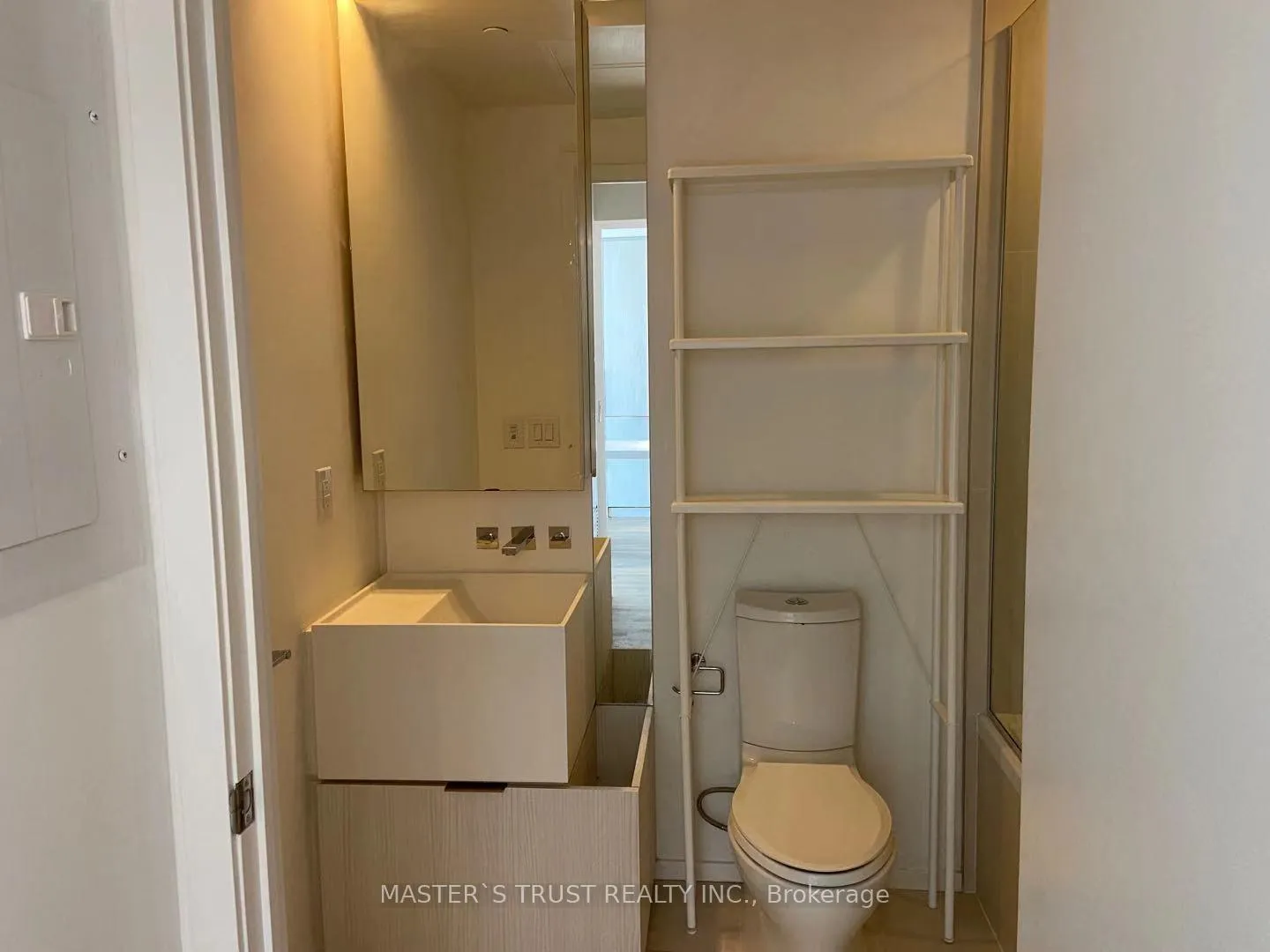 Photo 9 of Unit 1206, 1 Bloor Street E, Toronto, Church-Yonge Corridor — HOMEH