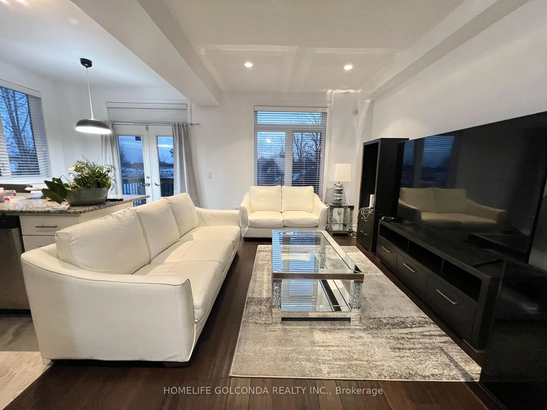 Photo 5 of 2358 Natasha Circle, Oakville, Bronte Creek — HOMEH