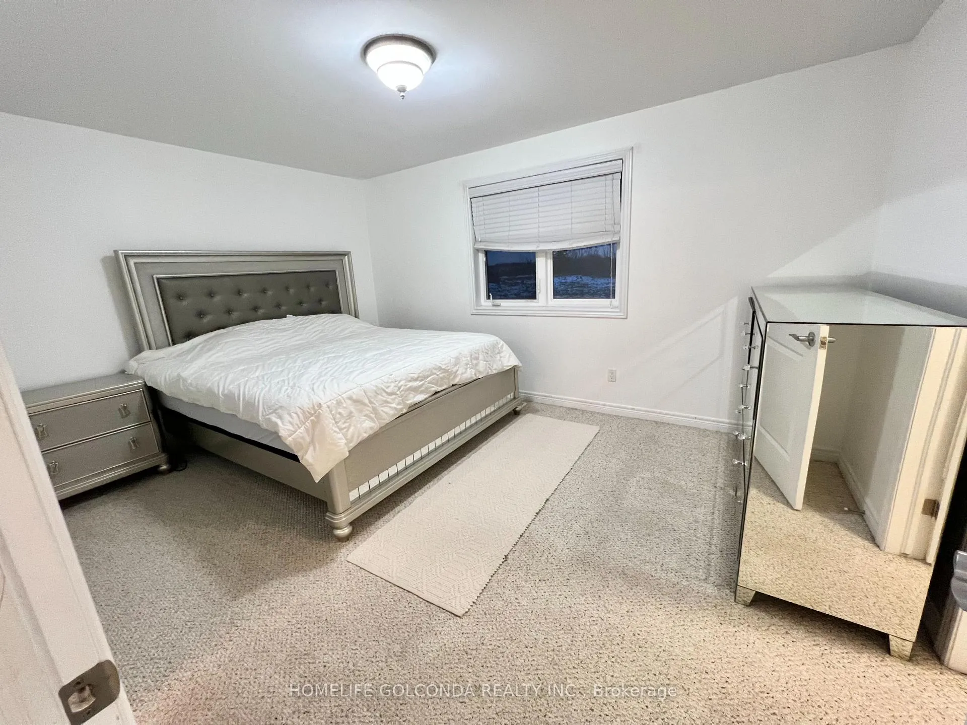 Photo 12 of 2358 Natasha Circle, Oakville, Bronte Creek — HOMEH