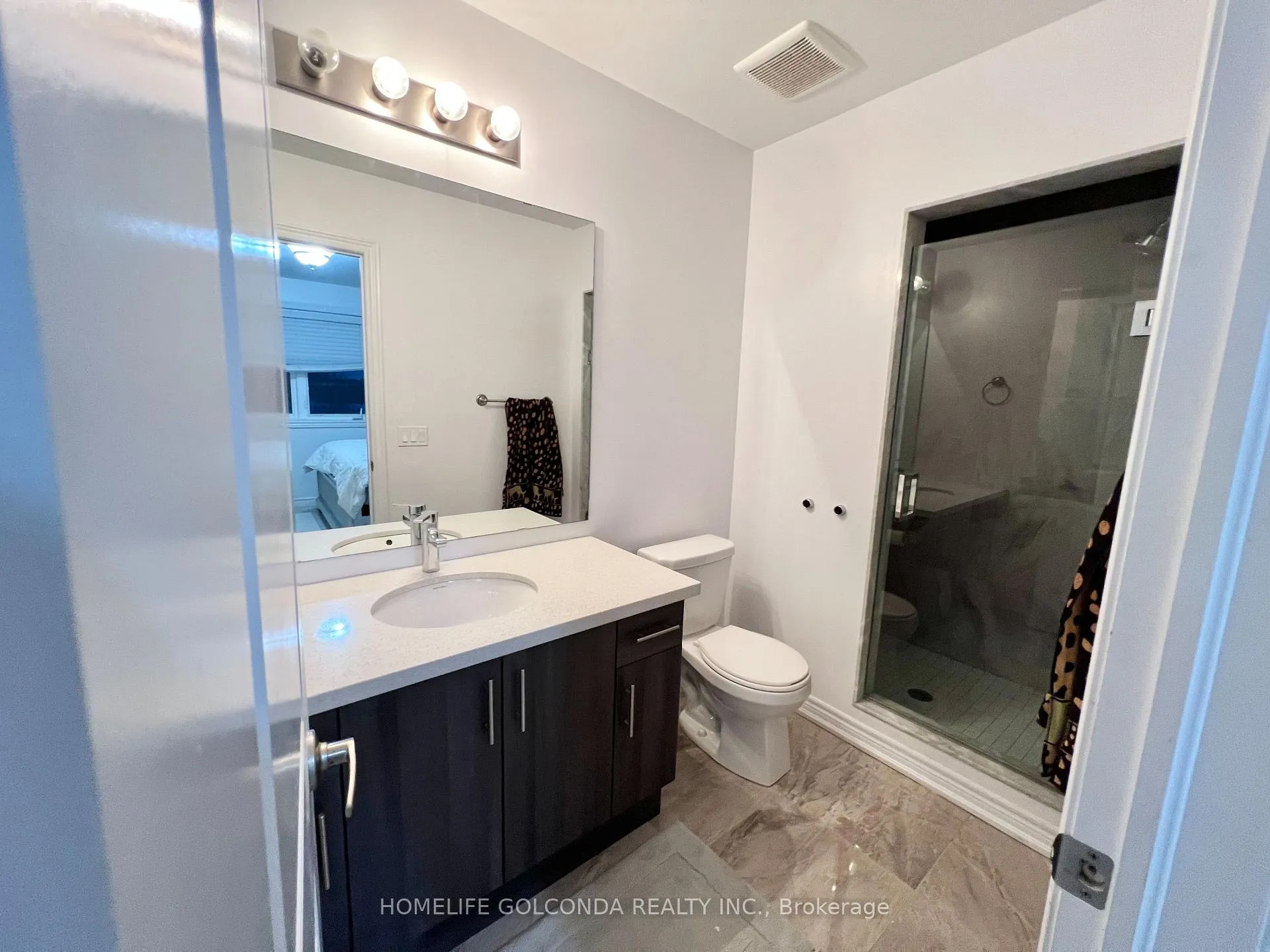 Photo 14 of 2358 Natasha Circle, Oakville, Bronte Creek — HOMEH