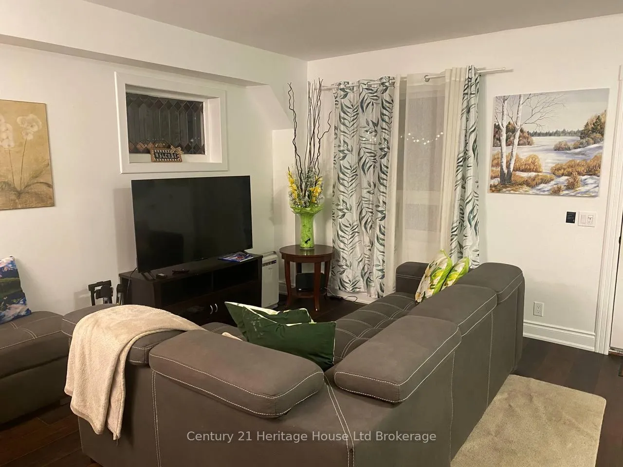 Photo 6 of 5138 Willmott Street, Niagara Falls, Cherrywood — HOMEH