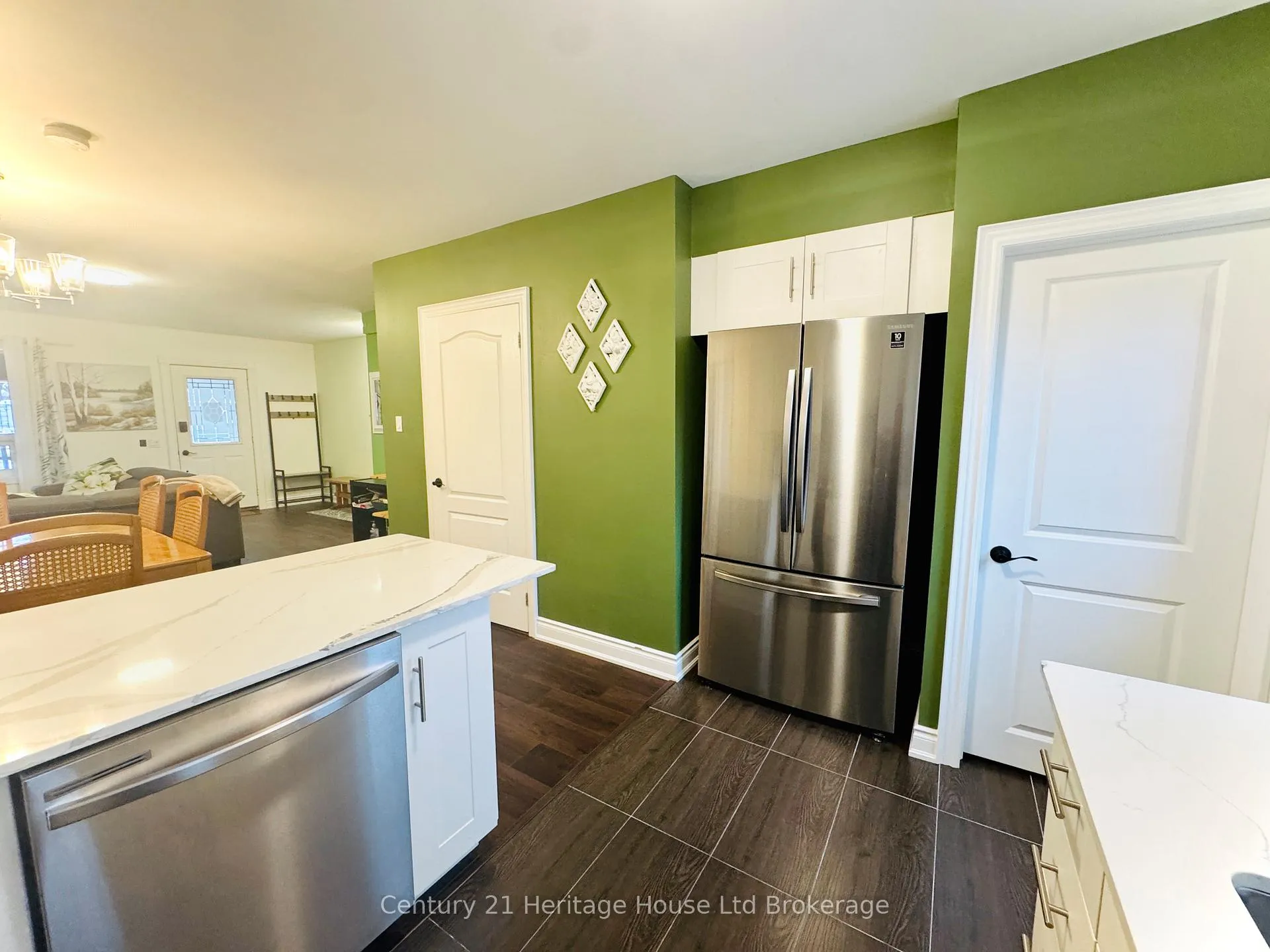 Photo 10 of 5138 Willmott Street, Niagara Falls, Cherrywood — HOMEH