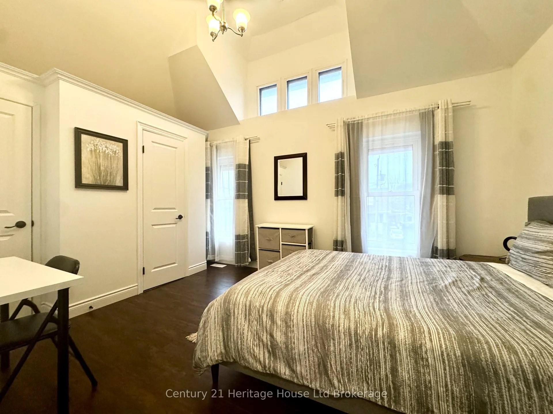 Photo 18 of 5138 Willmott Street, Niagara Falls, Cherrywood — HOMEH