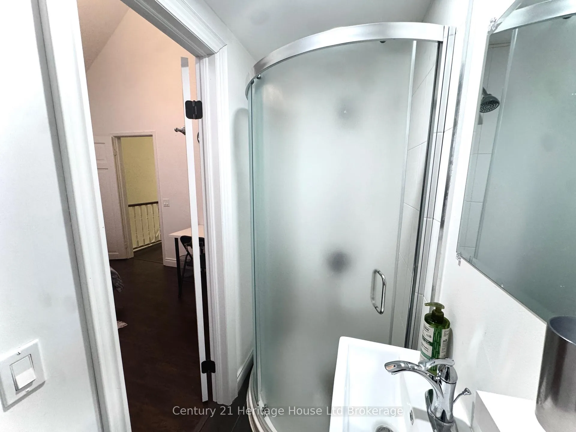 Photo 23 of 5138 Willmott Street, Niagara Falls, Cherrywood — HOMEH