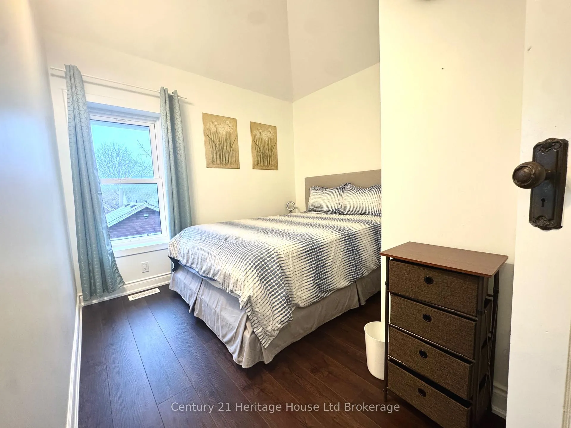 Photo 24 of 5138 Willmott Street, Niagara Falls, Cherrywood — HOMEH