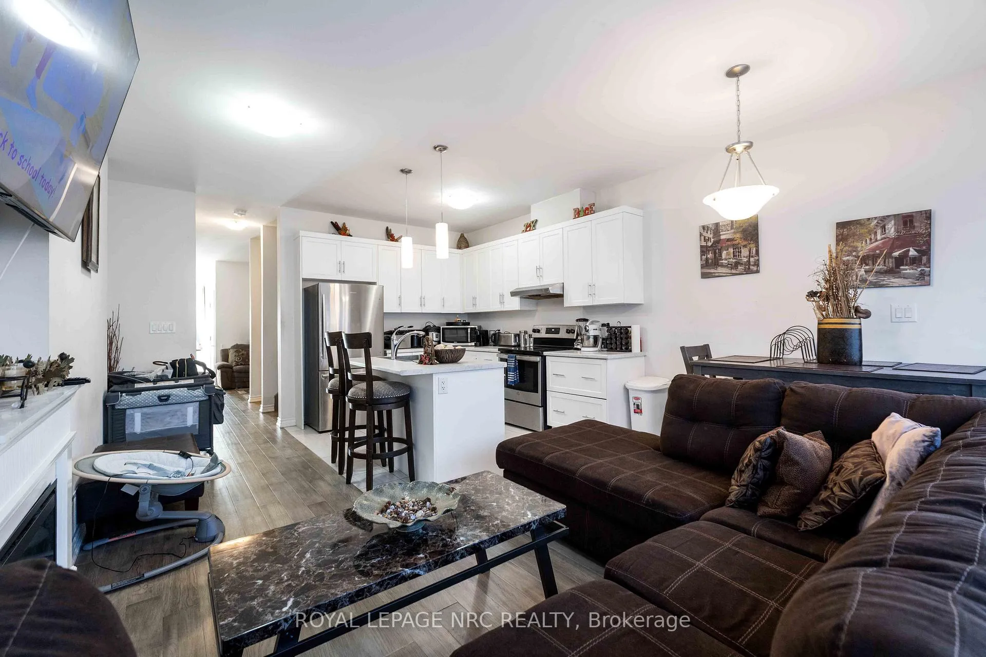 Photo 10 of 233 Louise Street, Welland, Lincoln/Crowland — HOMEH