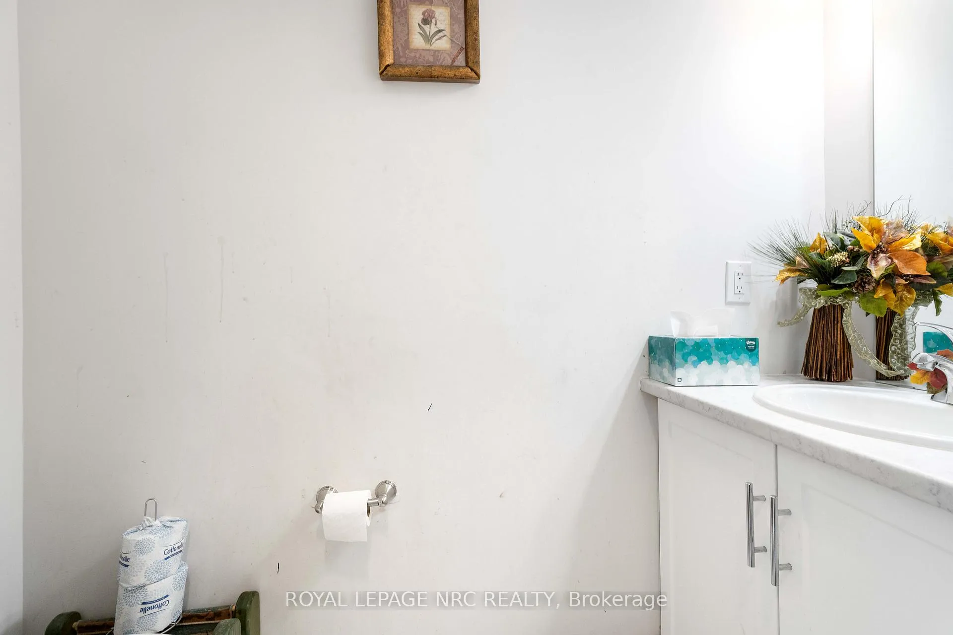 Photo 16 of 233 Louise Street, Welland, Lincoln/Crowland — HOMEH