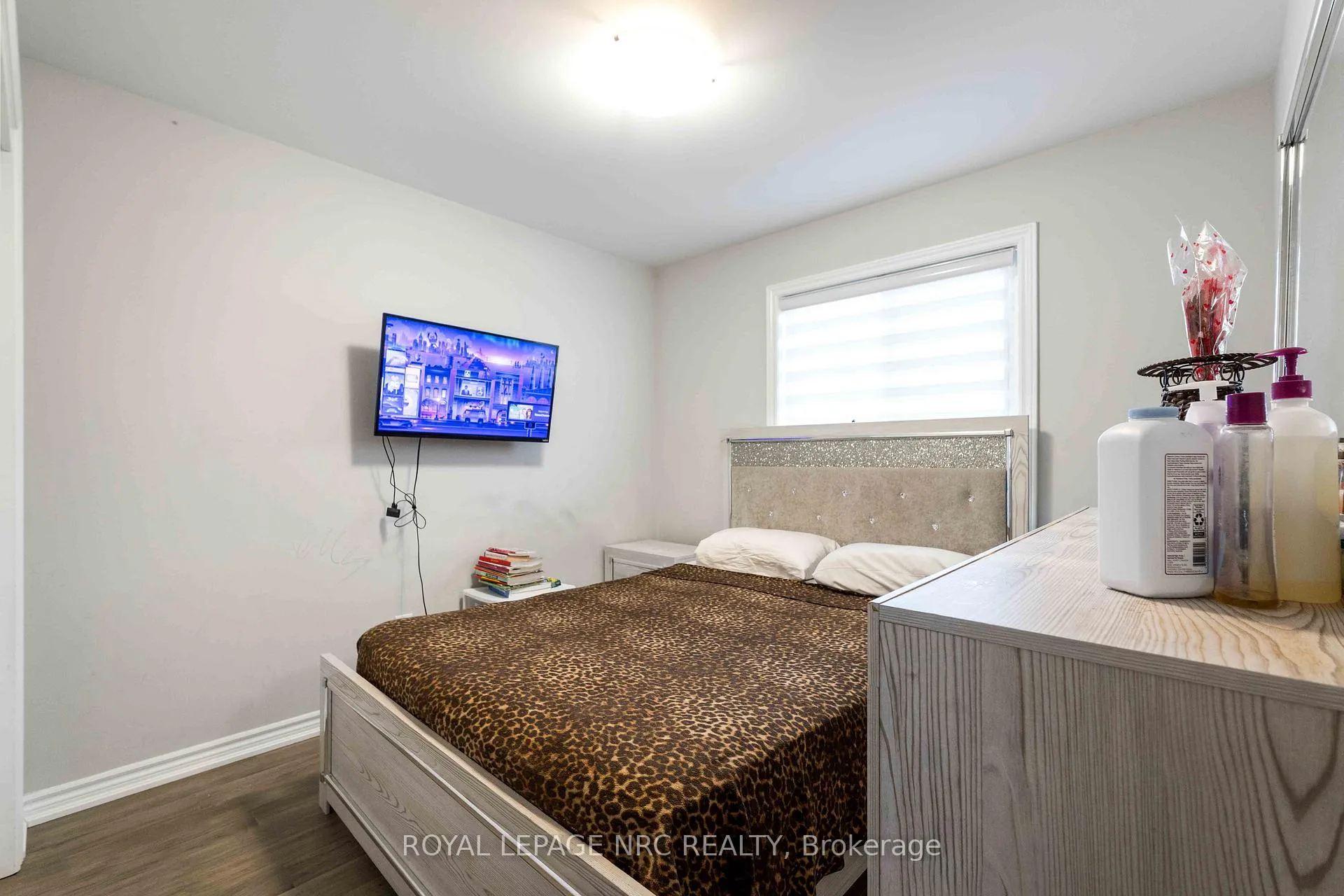Photo 27 of 233 Louise Street, Welland, Lincoln/Crowland — HOMEH