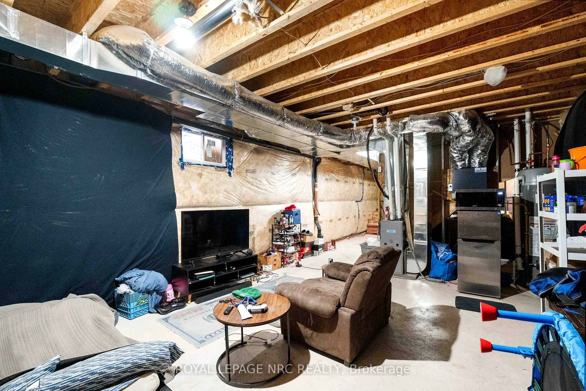 Photo 37 of 233 Louise Street, Welland, Lincoln/Crowland — HOMEH