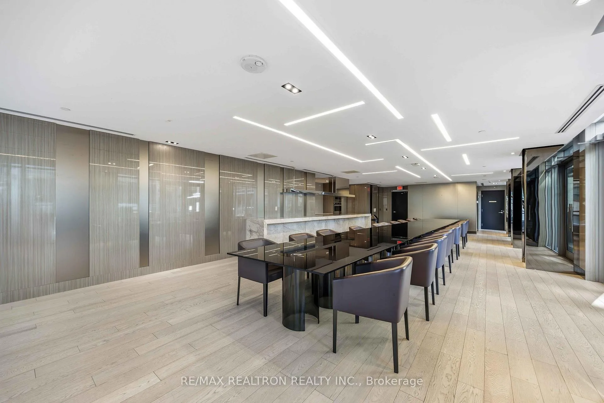 Photo 32 of Unit 2120, 98 Lillian Street, Toronto, Mount Pleasant West — HOMEH