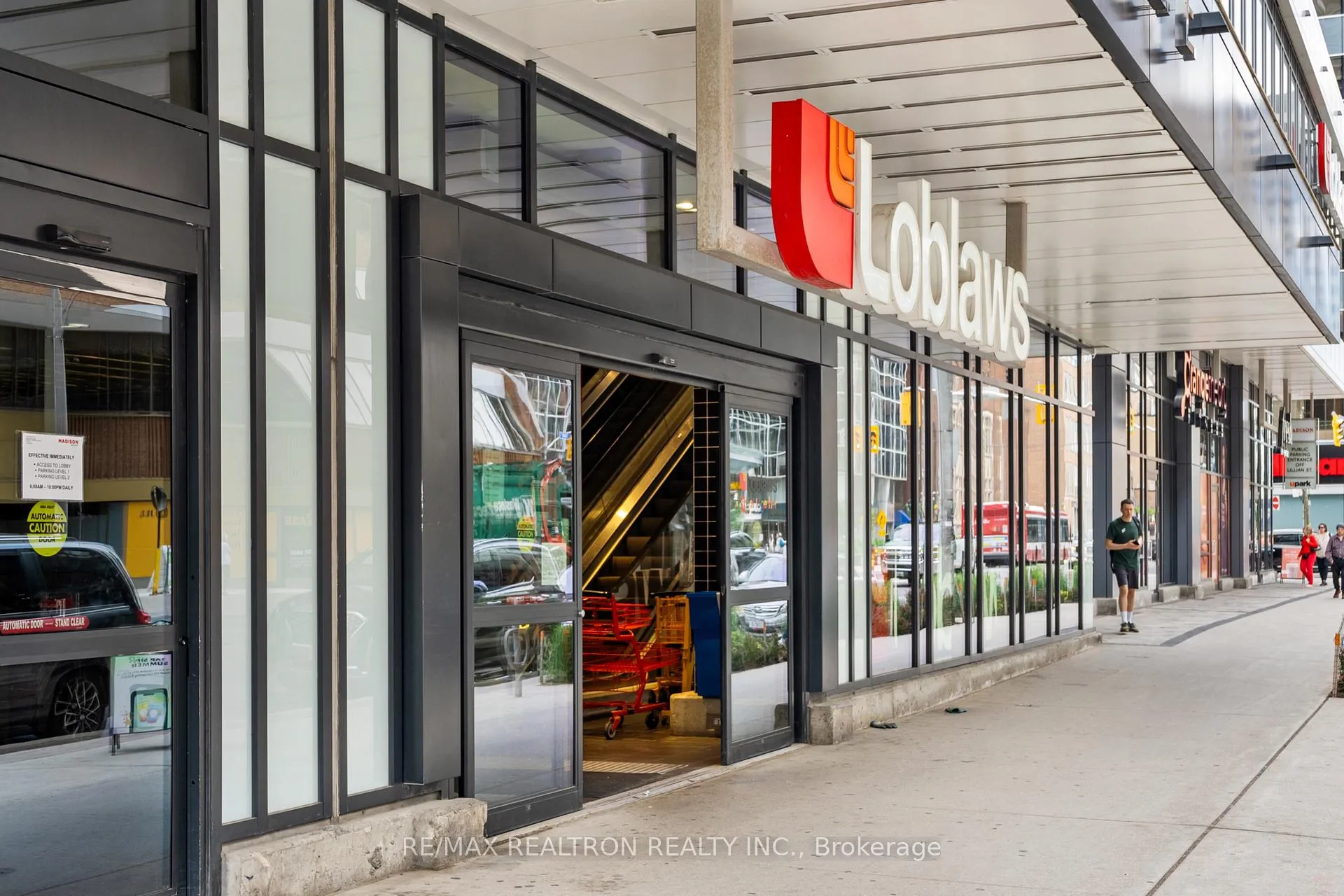 Photo 39 of Unit 2120, 98 Lillian Street, Toronto, Mount Pleasant West — HOMEH