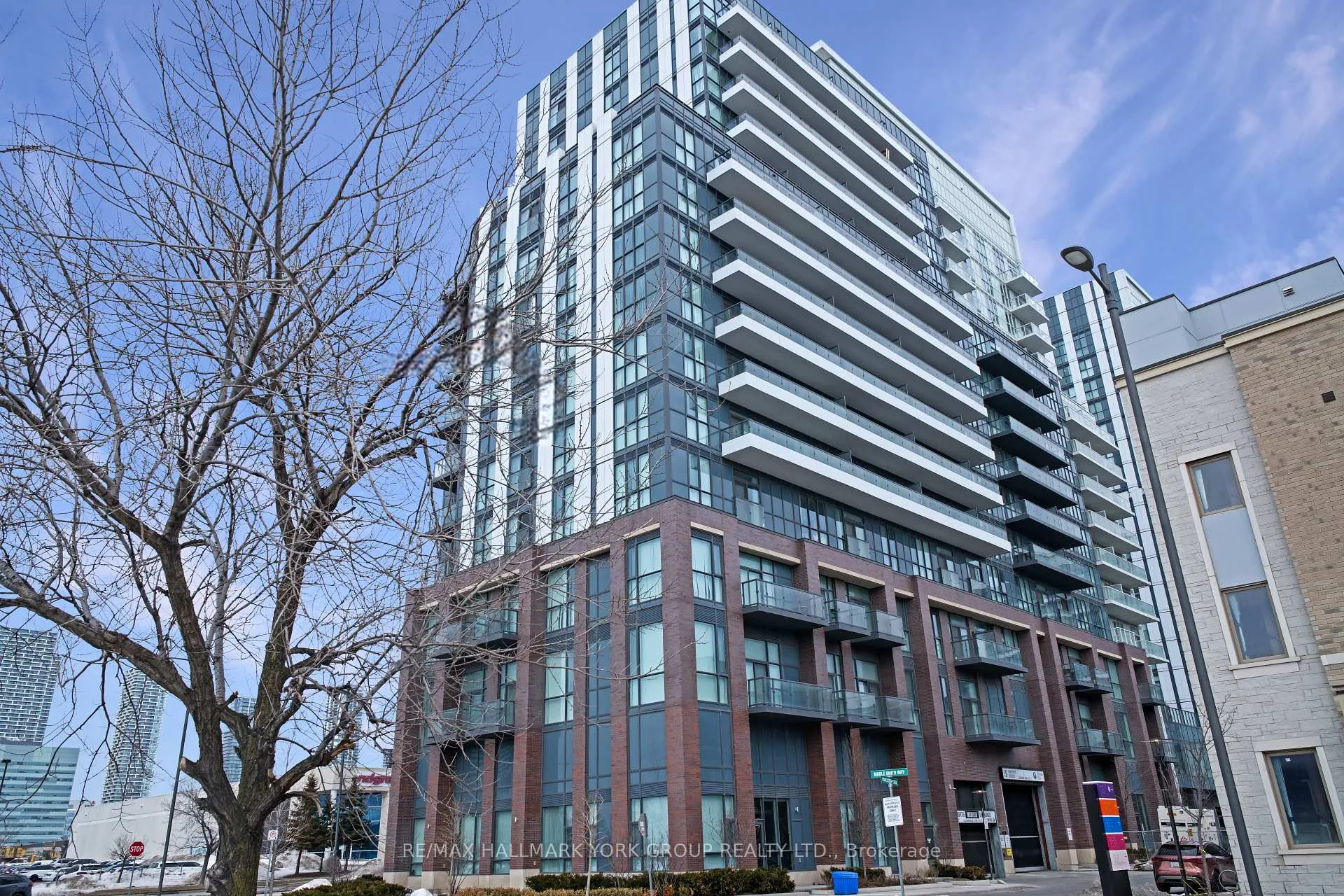 Photo 23 of Unit 720, 10 Honeycrisp Crescent, Vaughan, Vaughan Corporate Centre — HOMEH