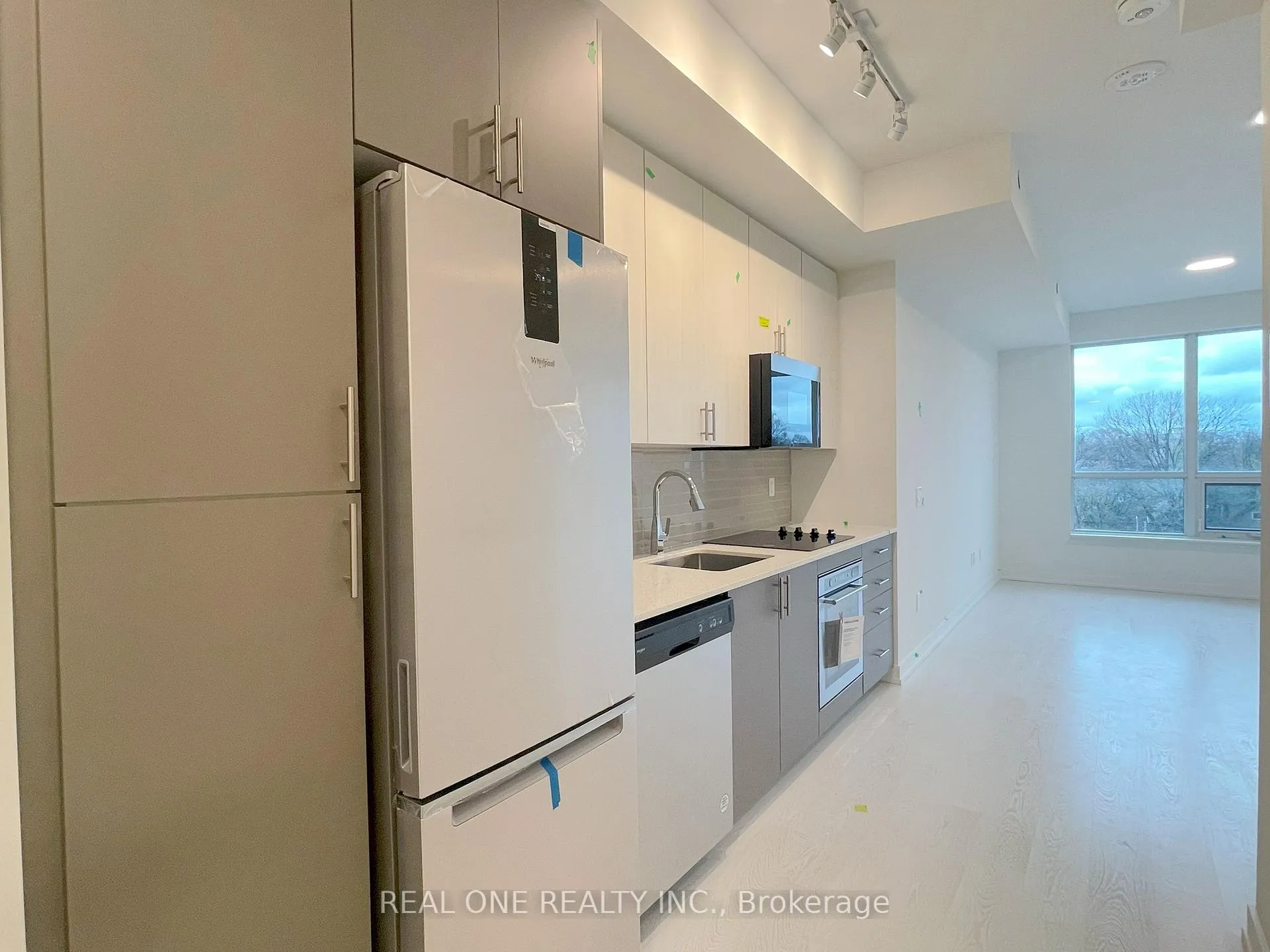 Photo 10 of Unit 509, 415 Main Street W, Hamilton, Kirkendall — HOMEH