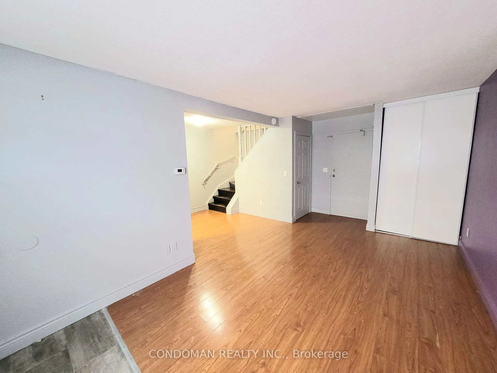 Photo 2 of Unit 33, 477 Dean Avenue, Oshawa, Central — HOMEH