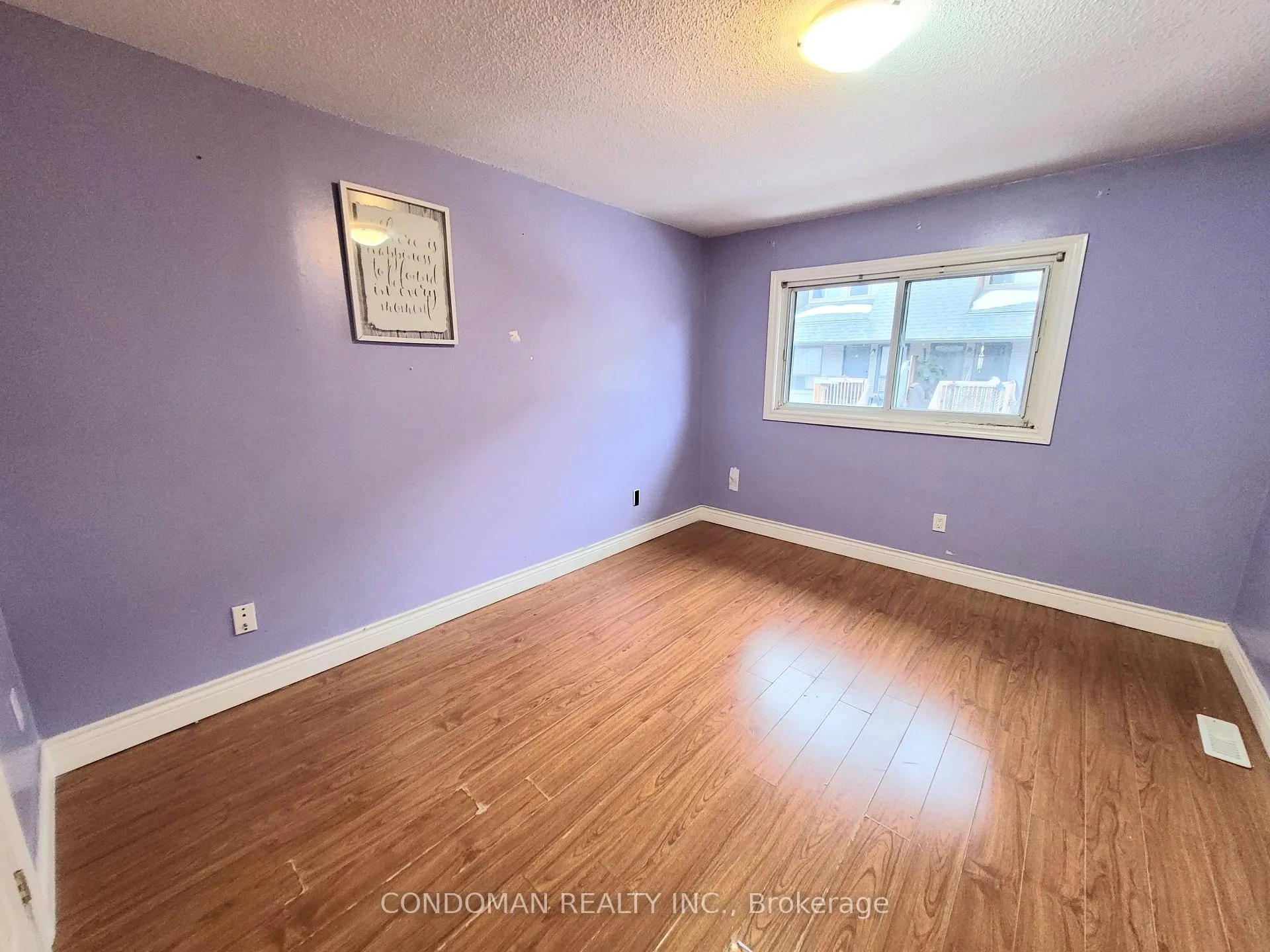 Photo 5 of Unit 33, 477 Dean Avenue, Oshawa, Central — HOMEH