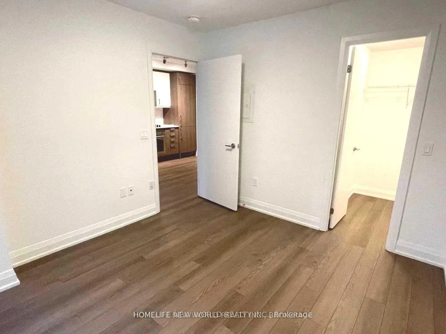 Photo 16 of Unit 415, 77 Mutual Street, Toronto, Church-Yonge Corridor — HOMEH