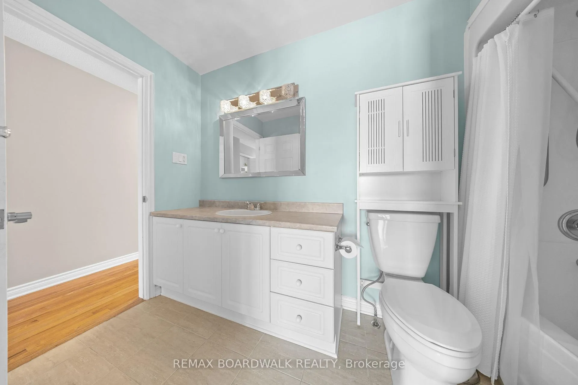 Photo 15 of 1 Weaver Crescent, Ottawa, Kanata - Kanata Lakes/Heritage Hills — HOMEH