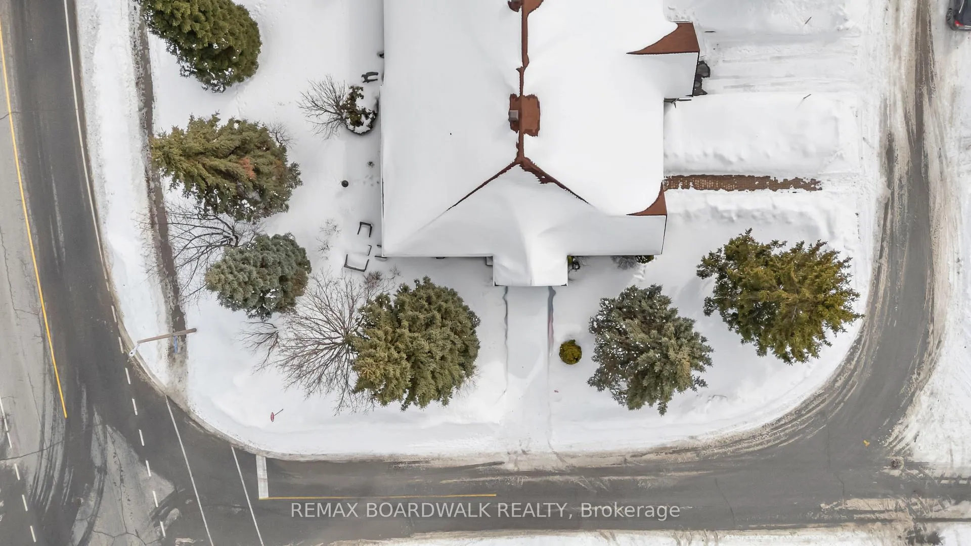 Photo 39 of 1 Weaver Crescent, Ottawa, Kanata - Kanata Lakes/Heritage Hills — HOMEH