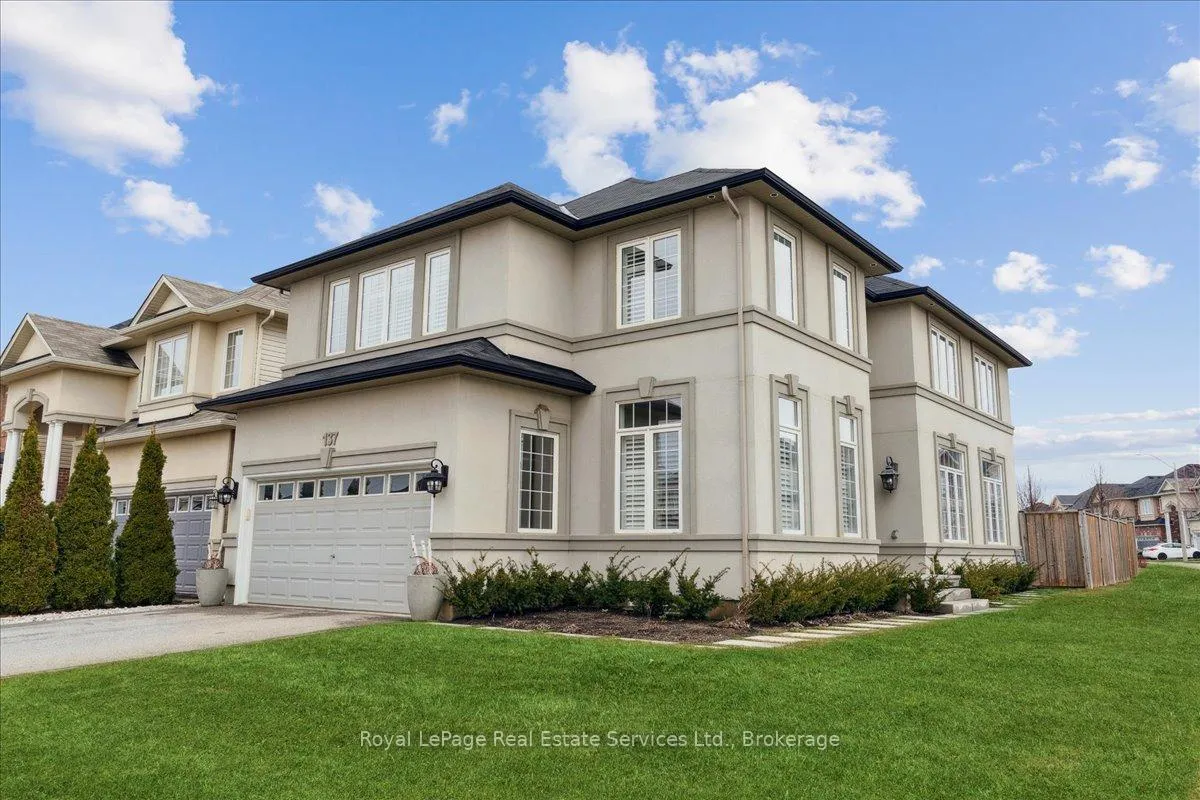 Photo 1 of 137 Irwin Avenue, Hamilton, Meadowlands — HOMEH
