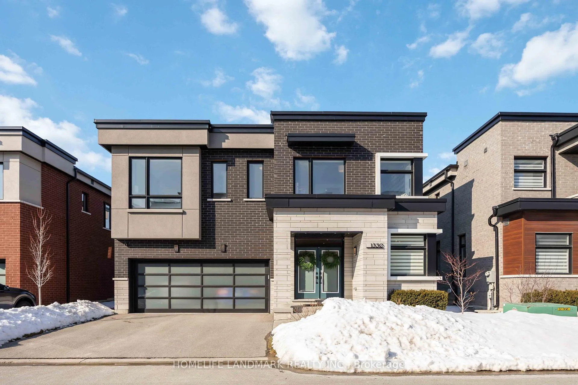 Front of 1330 Gull Crossing