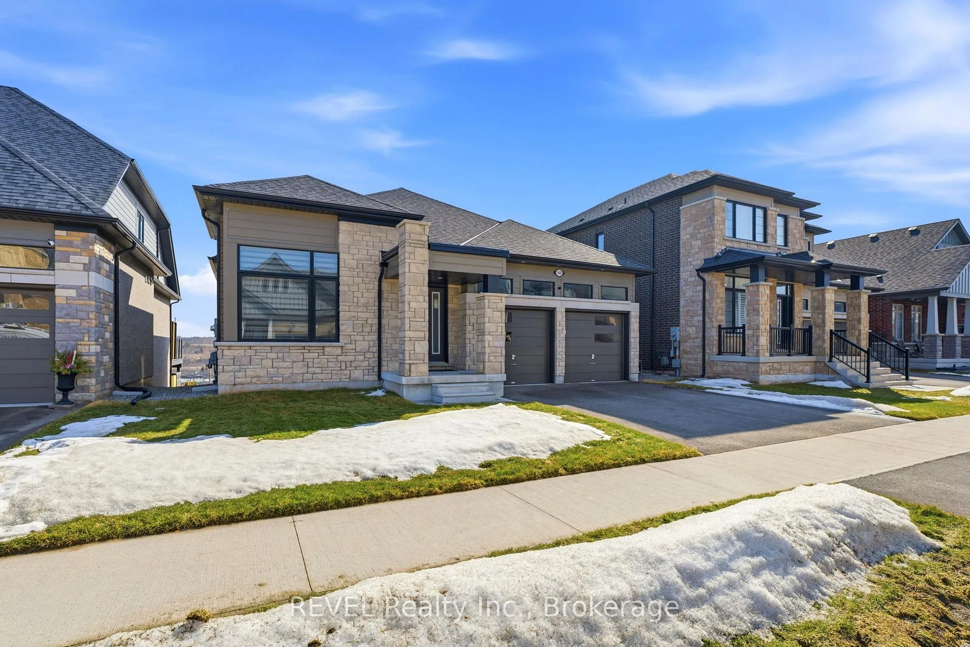 Photo 3 of 50 Shoreview Drive, Welland, Hwy 406/Welland — HOMEH