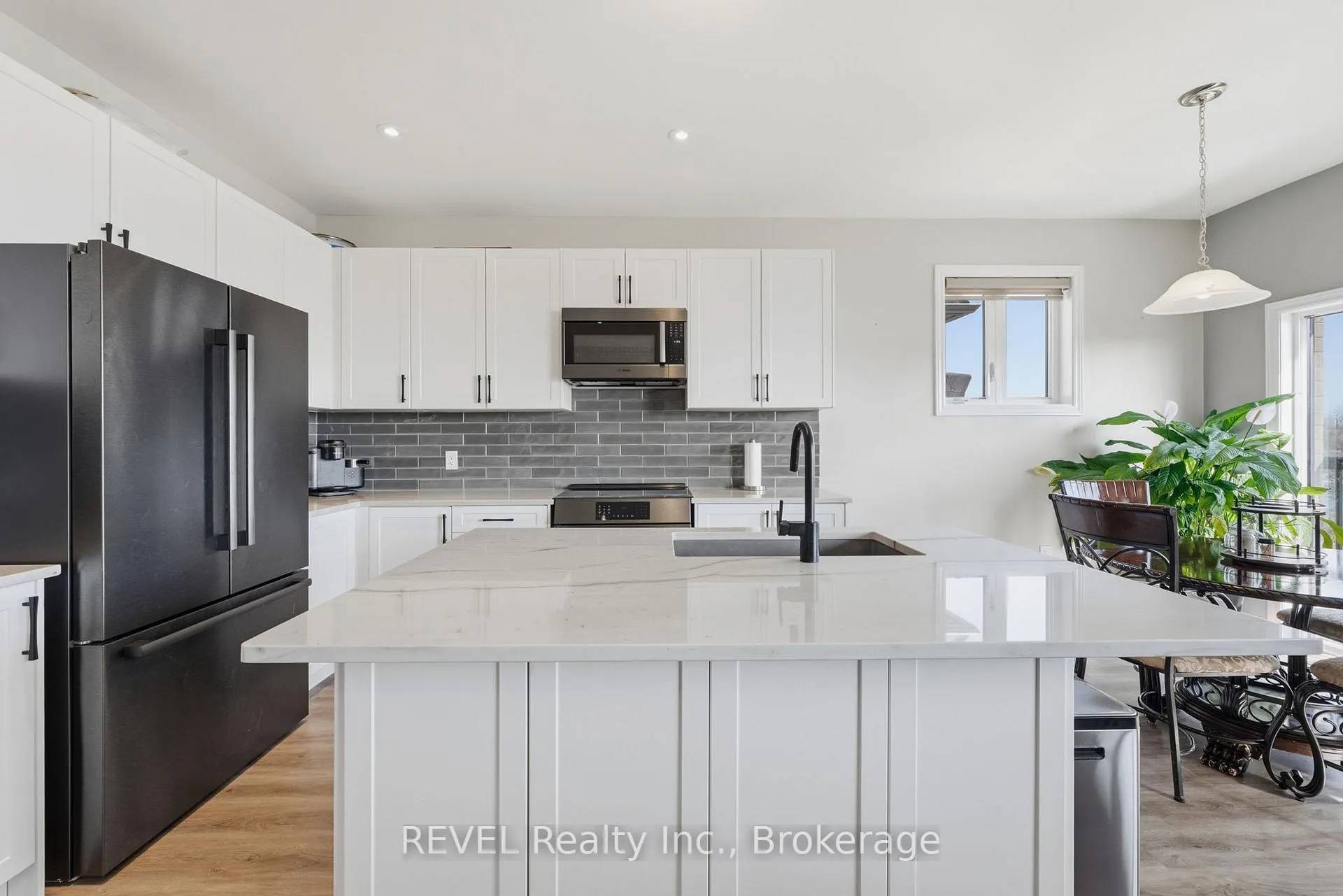 Photo 15 of 50 Shoreview Drive, Welland, Hwy 406/Welland — HOMEH