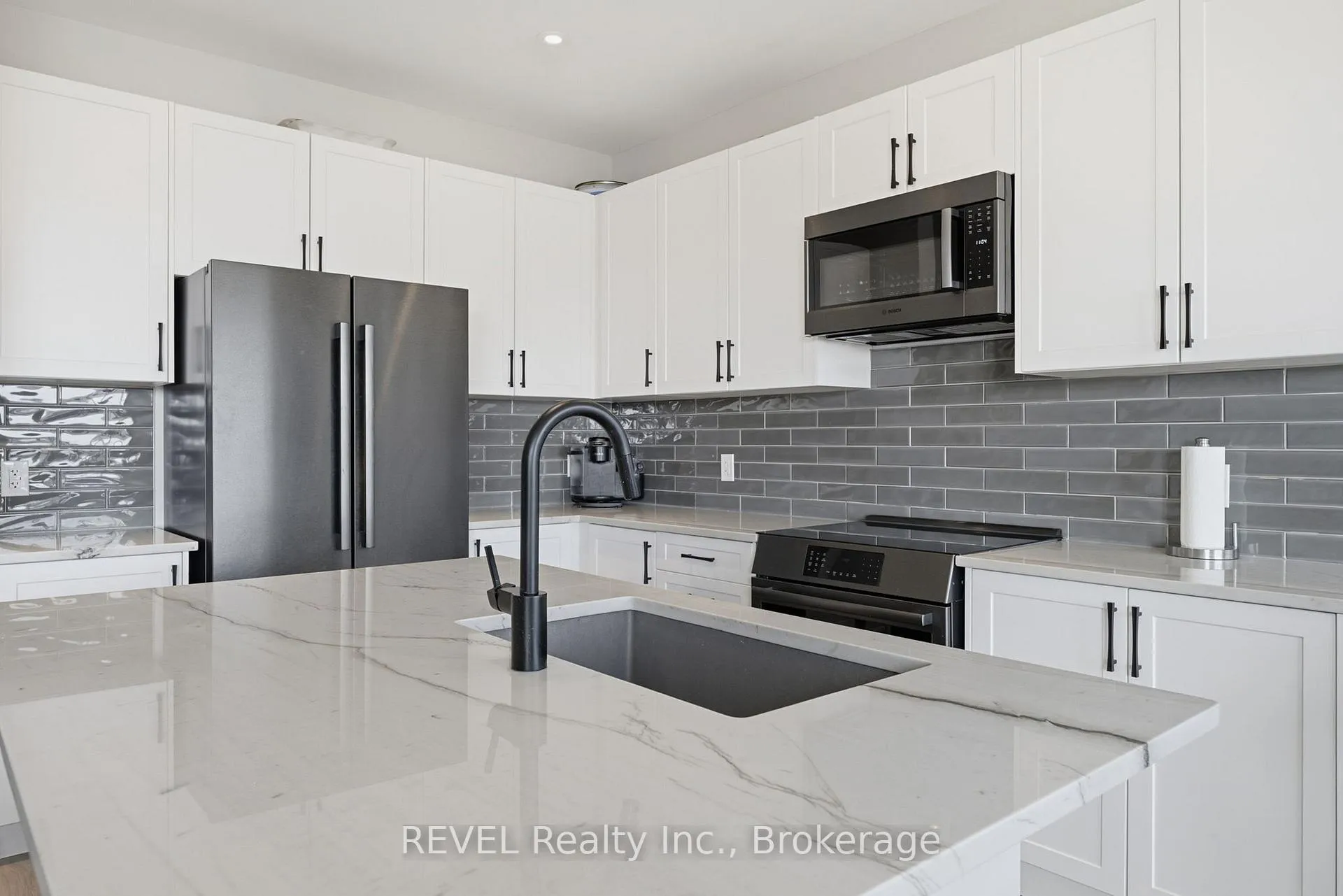 Photo 16 of 50 Shoreview Drive, Welland, Hwy 406/Welland — HOMEH