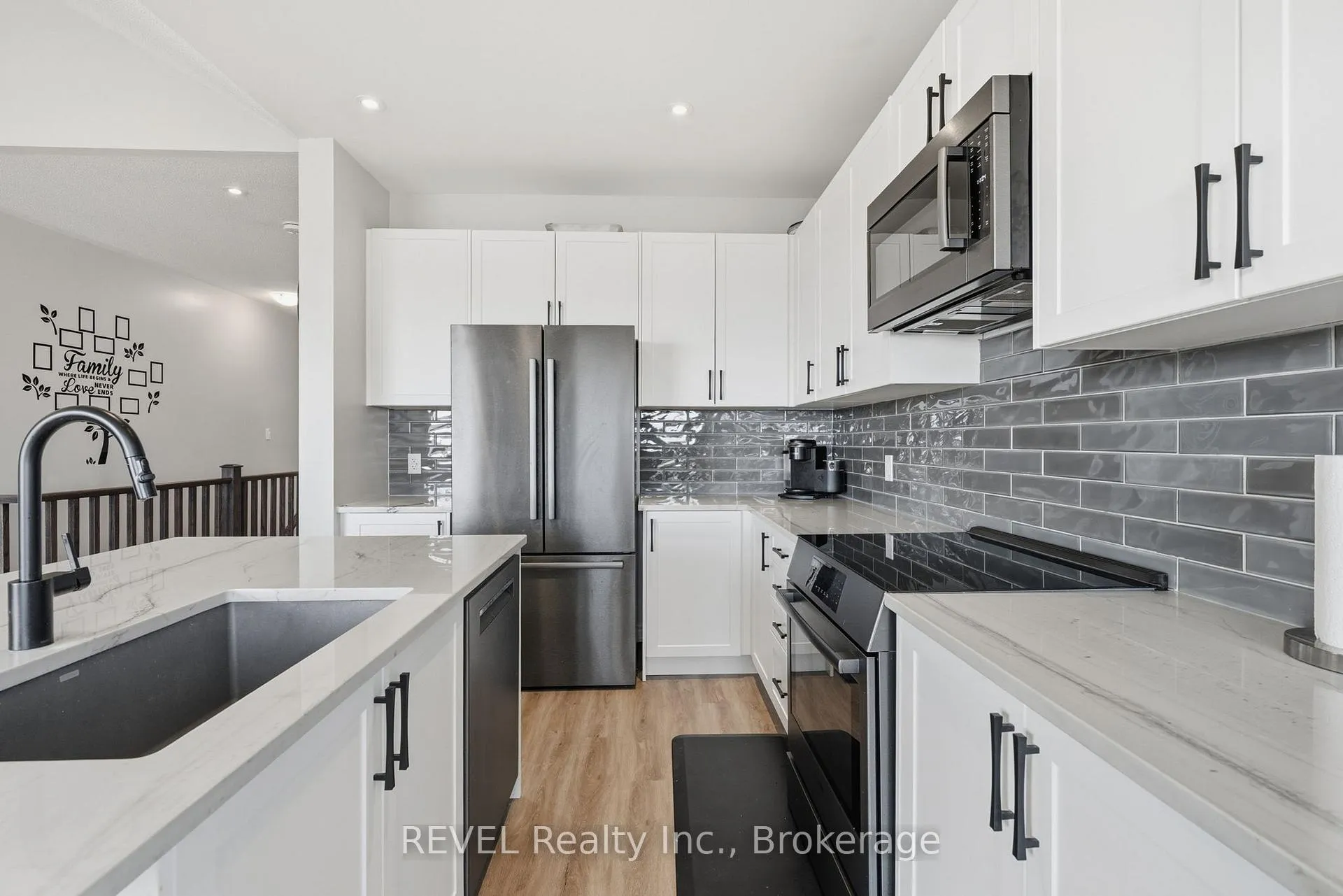 Photo 18 of 50 Shoreview Drive, Welland, Hwy 406/Welland — HOMEH