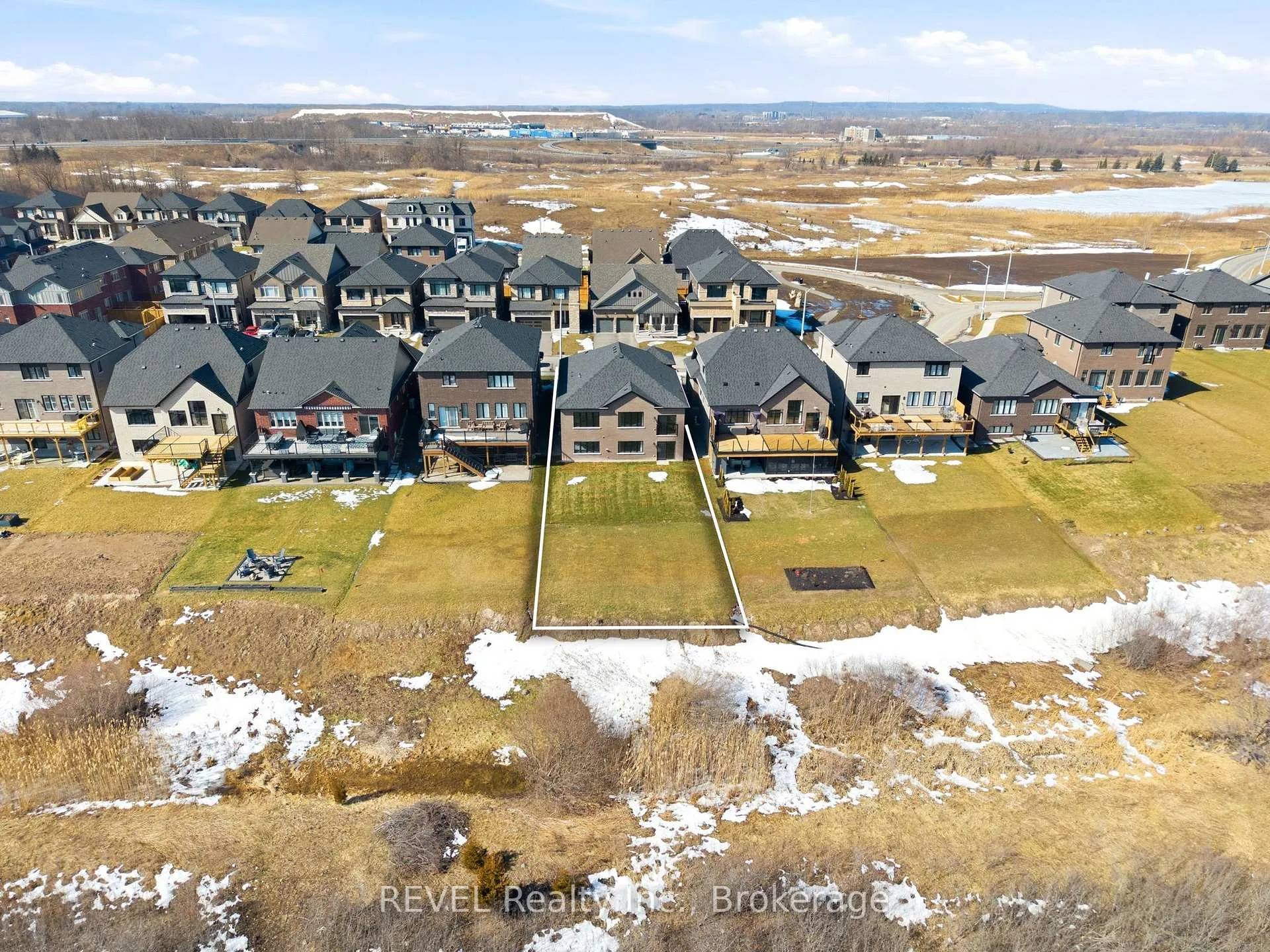 Photo 38 of 50 Shoreview Drive, Welland, Hwy 406/Welland — HOMEH