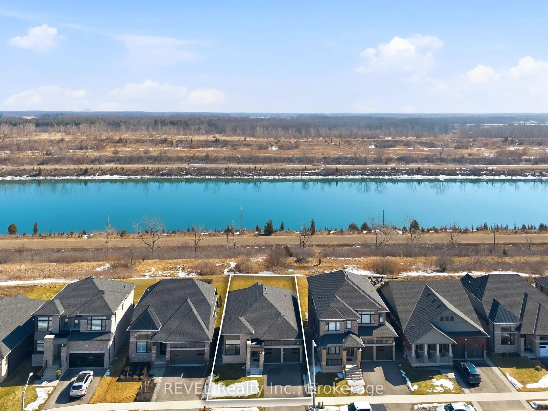 Photo 39 of 50 Shoreview Drive, Welland, Hwy 406/Welland — HOMEH