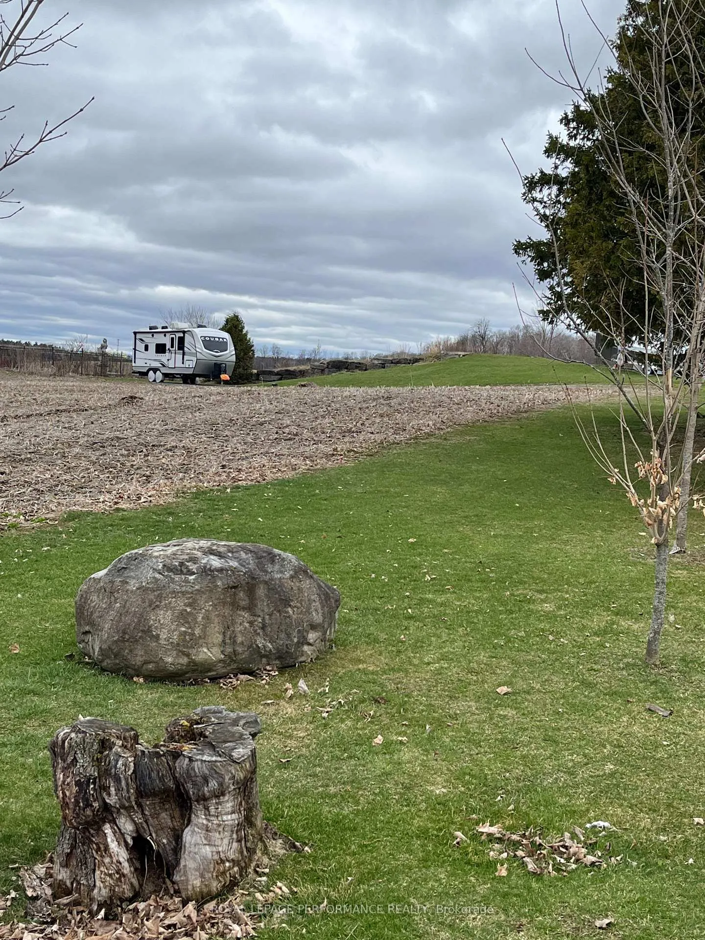 Photo 13 of 3304 Wilhaven Drive, Ottawa, Cumberland West — HOMEH