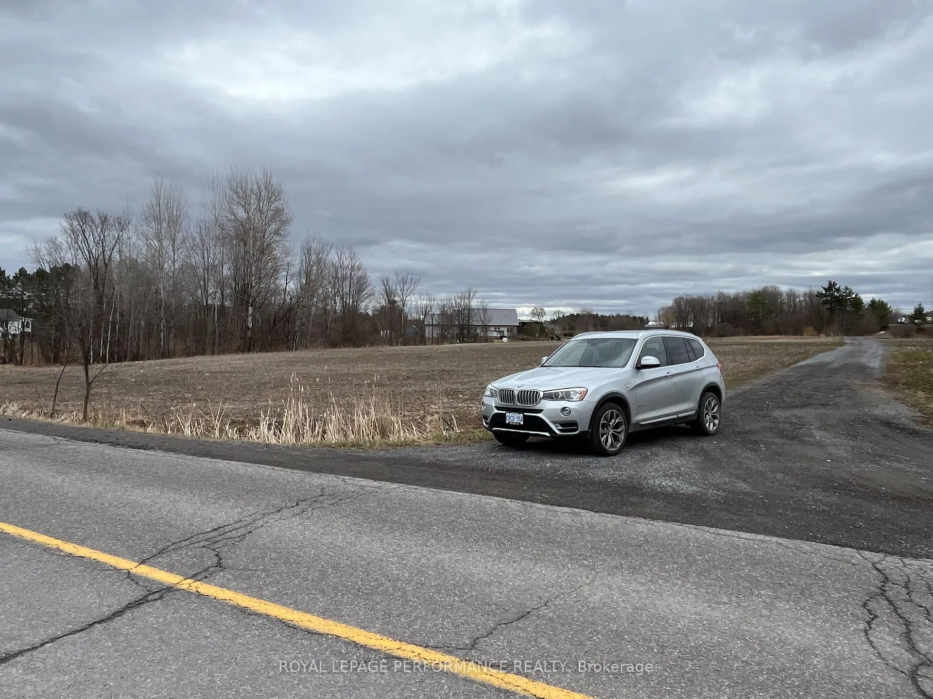 Photo 17 of 3304 Wilhaven Drive, Ottawa, Cumberland West — HOMEH