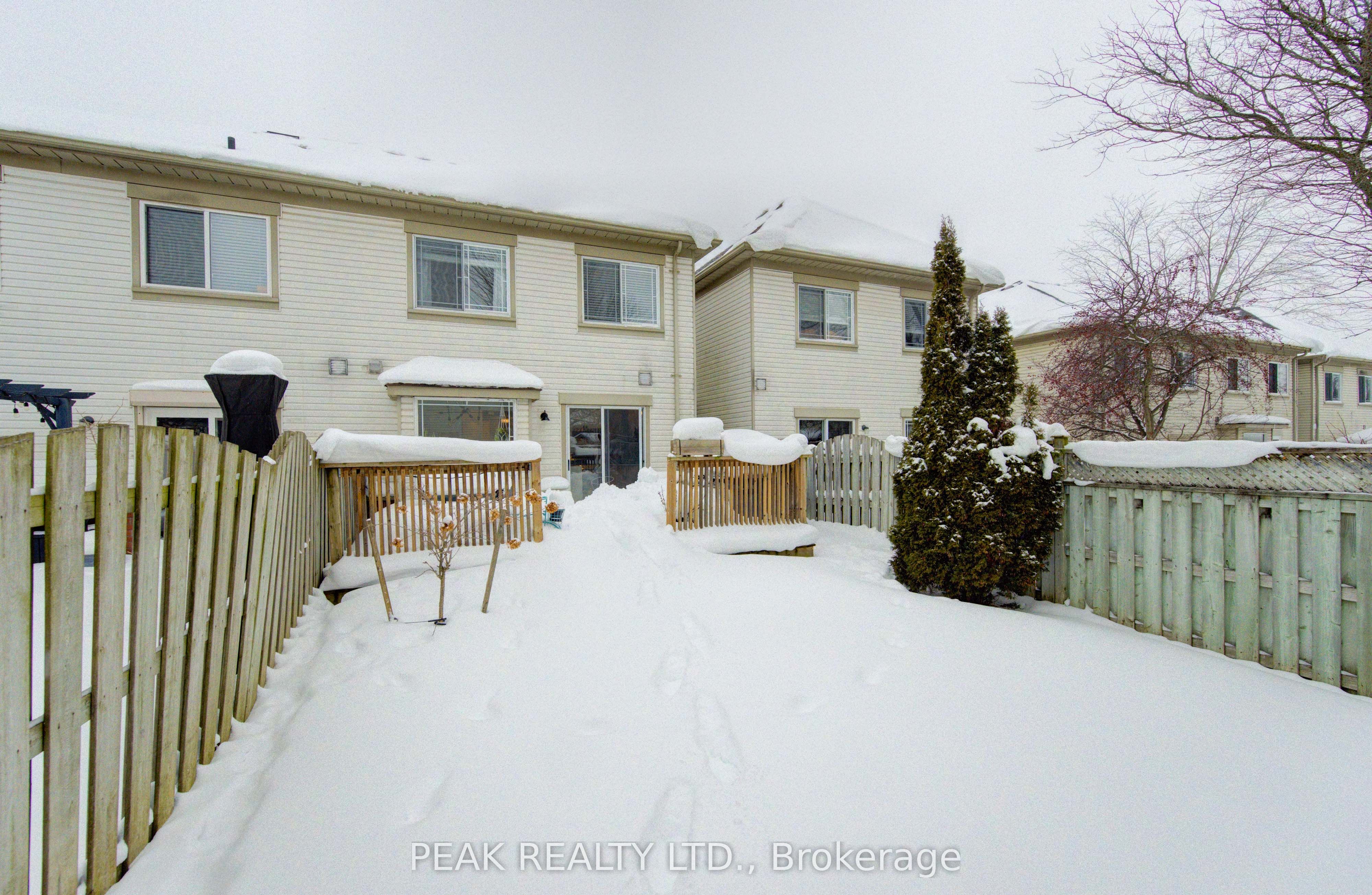 Photo 36 of 160 Shadow Wood Court, Waterloo, University Downs — HOMEH