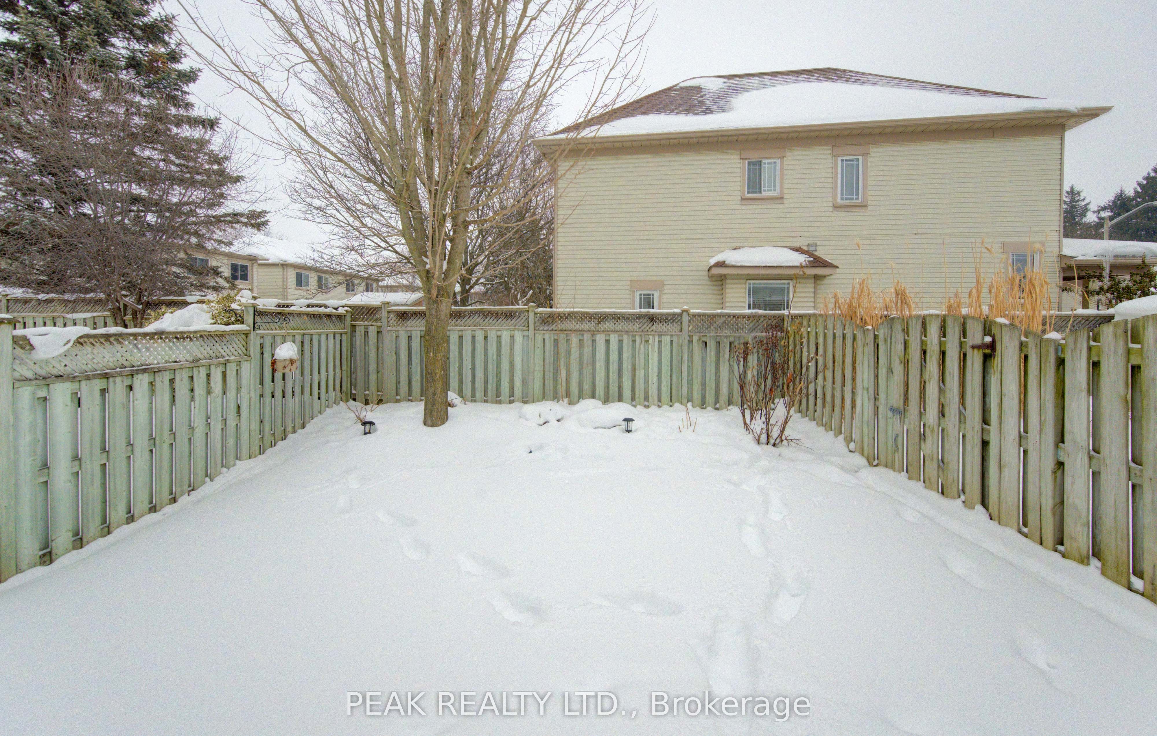 Photo 37 of 160 Shadow Wood Court, Waterloo, University Downs — HOMEH