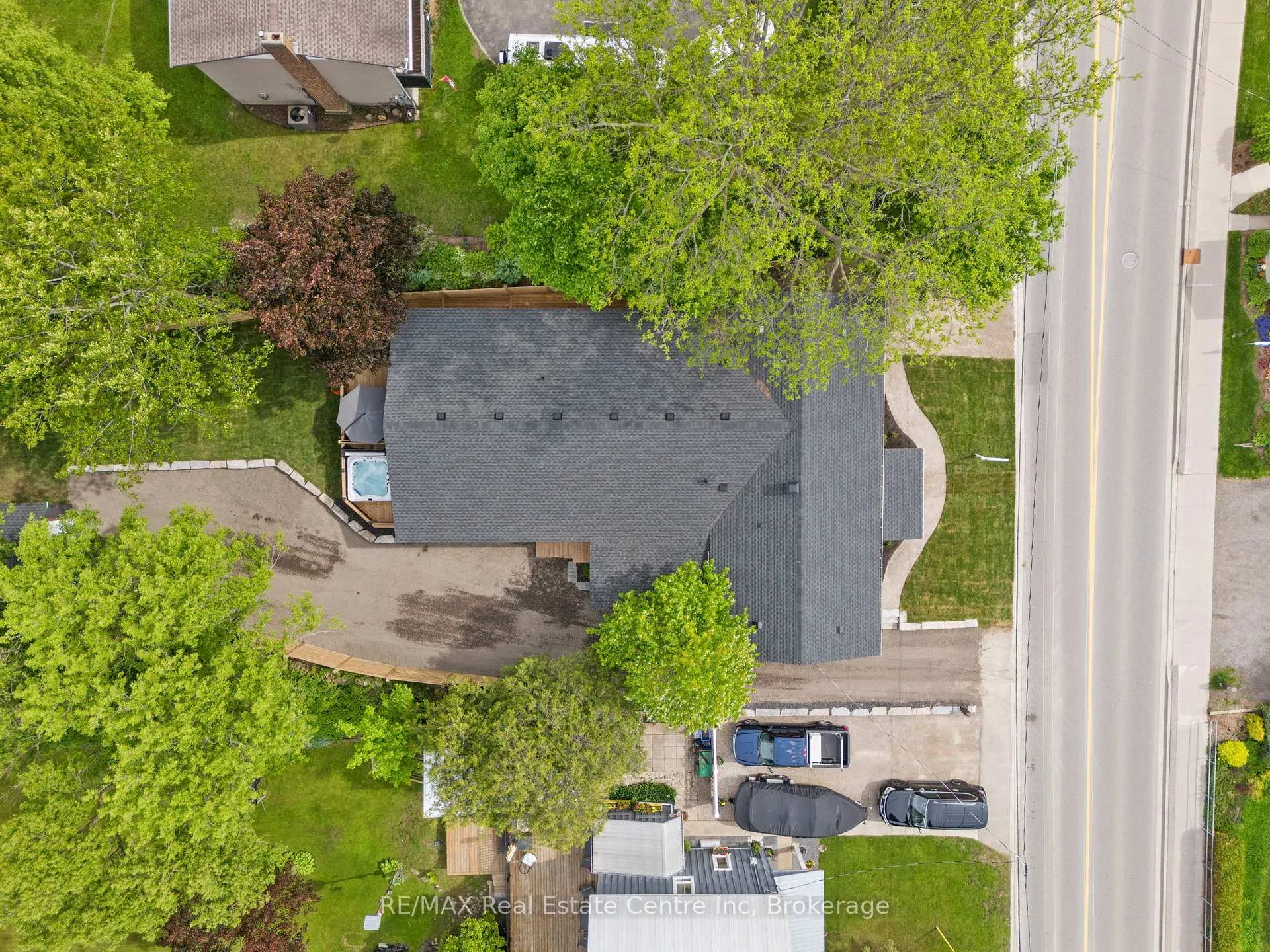 Photo 4 of 1283 Swan Street, North Dumfries, Ayr — HOMEH