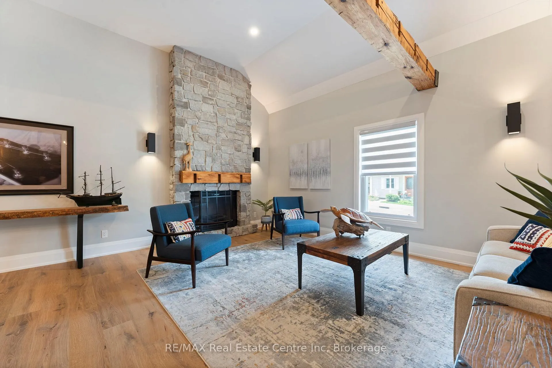 Photo 9 of 1283 Swan Street, North Dumfries, Ayr — HOMEH
