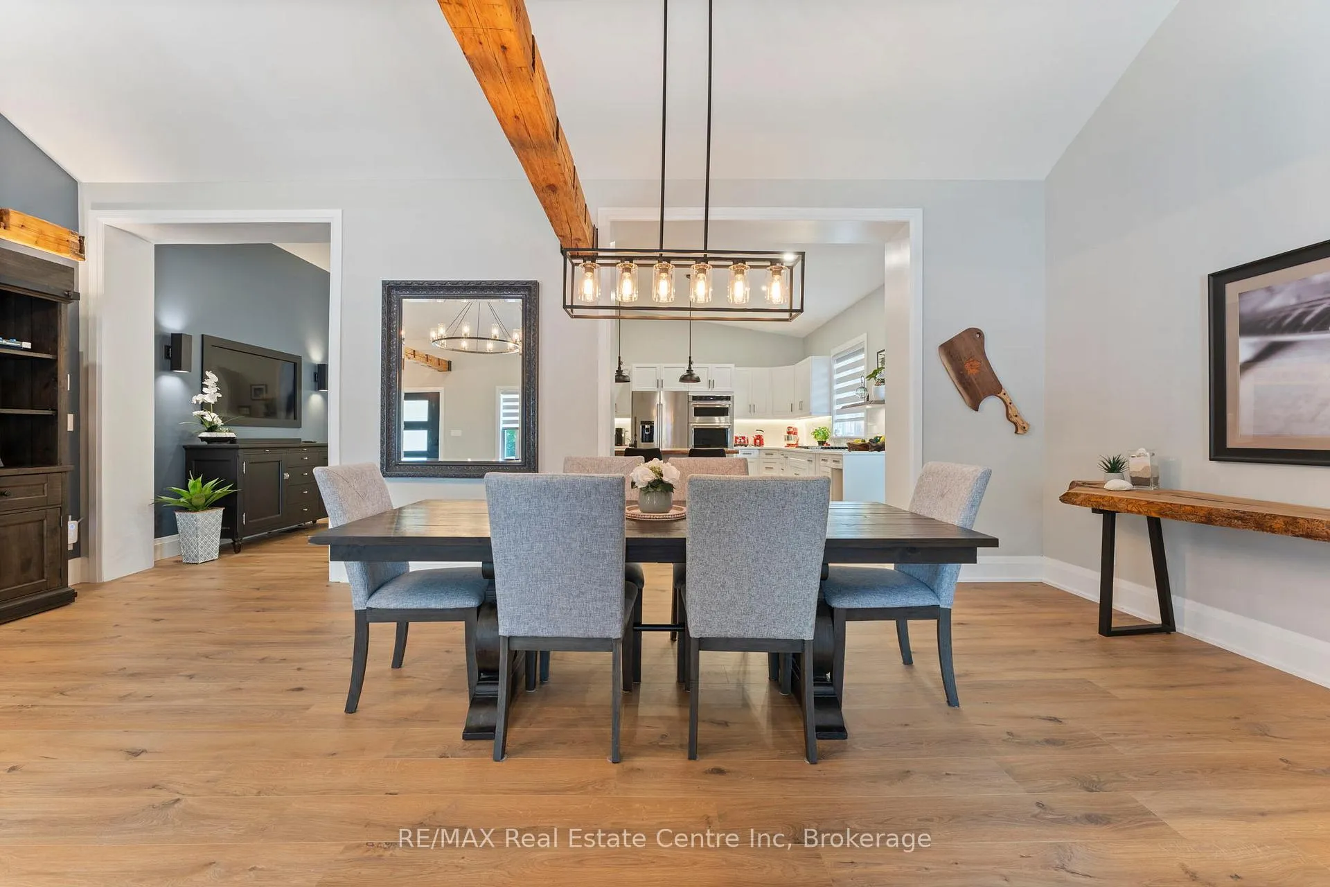 Photo 11 of 1283 Swan Street, North Dumfries, Ayr — HOMEH