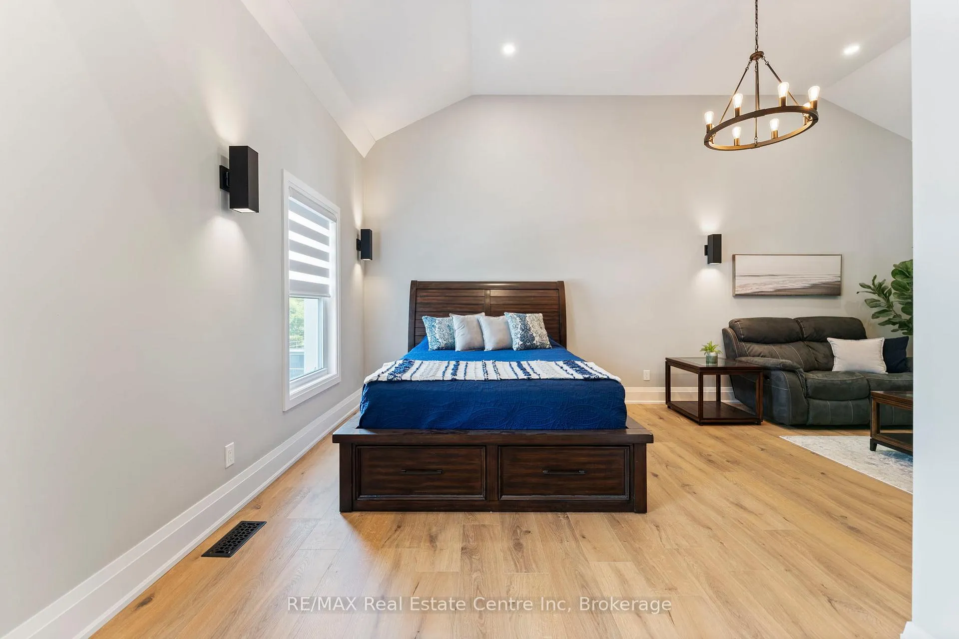 Photo 30 of 1283 Swan Street, North Dumfries, Ayr — HOMEH