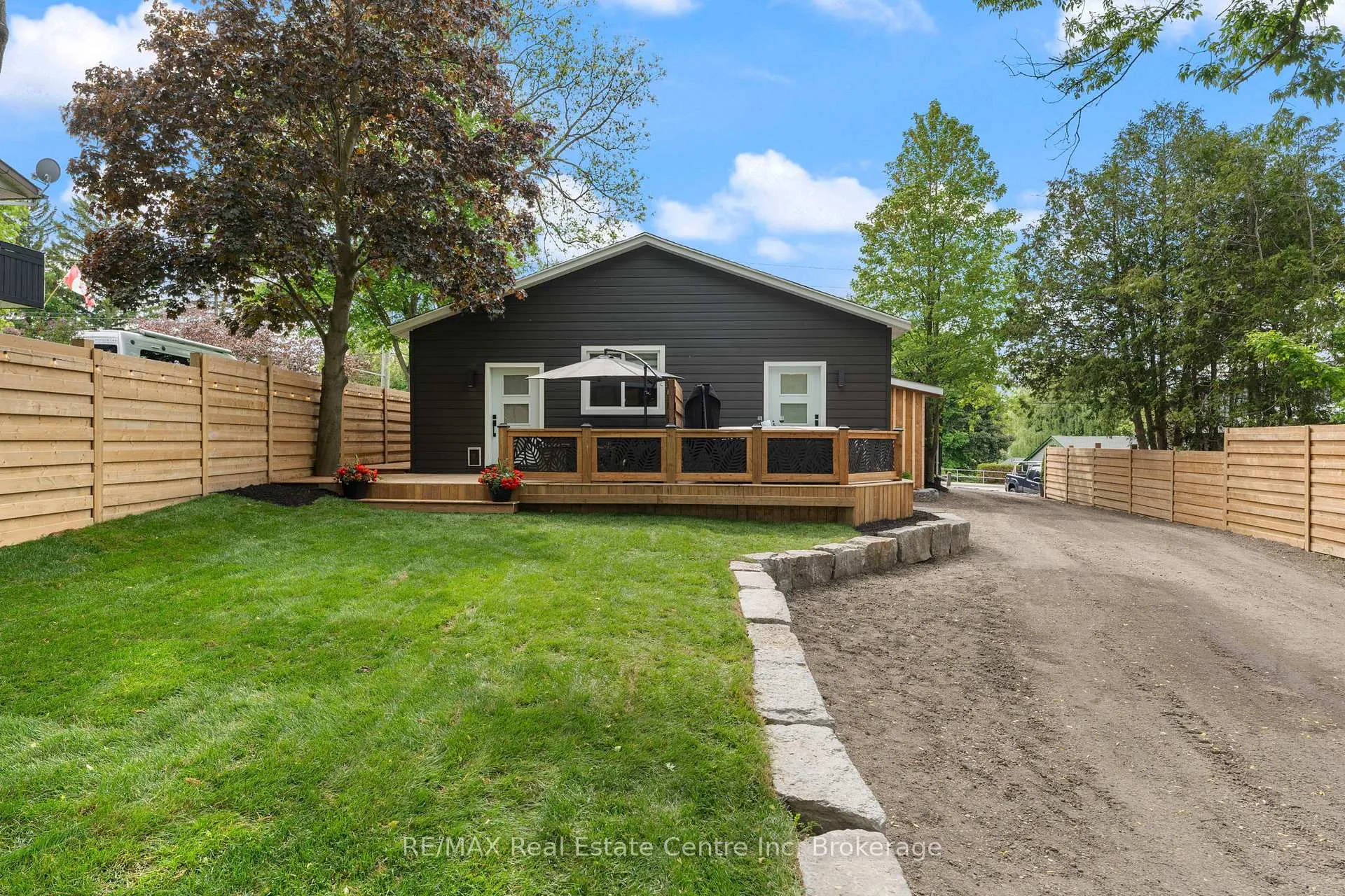Photo 45 of 1283 Swan Street, North Dumfries, Ayr — HOMEH