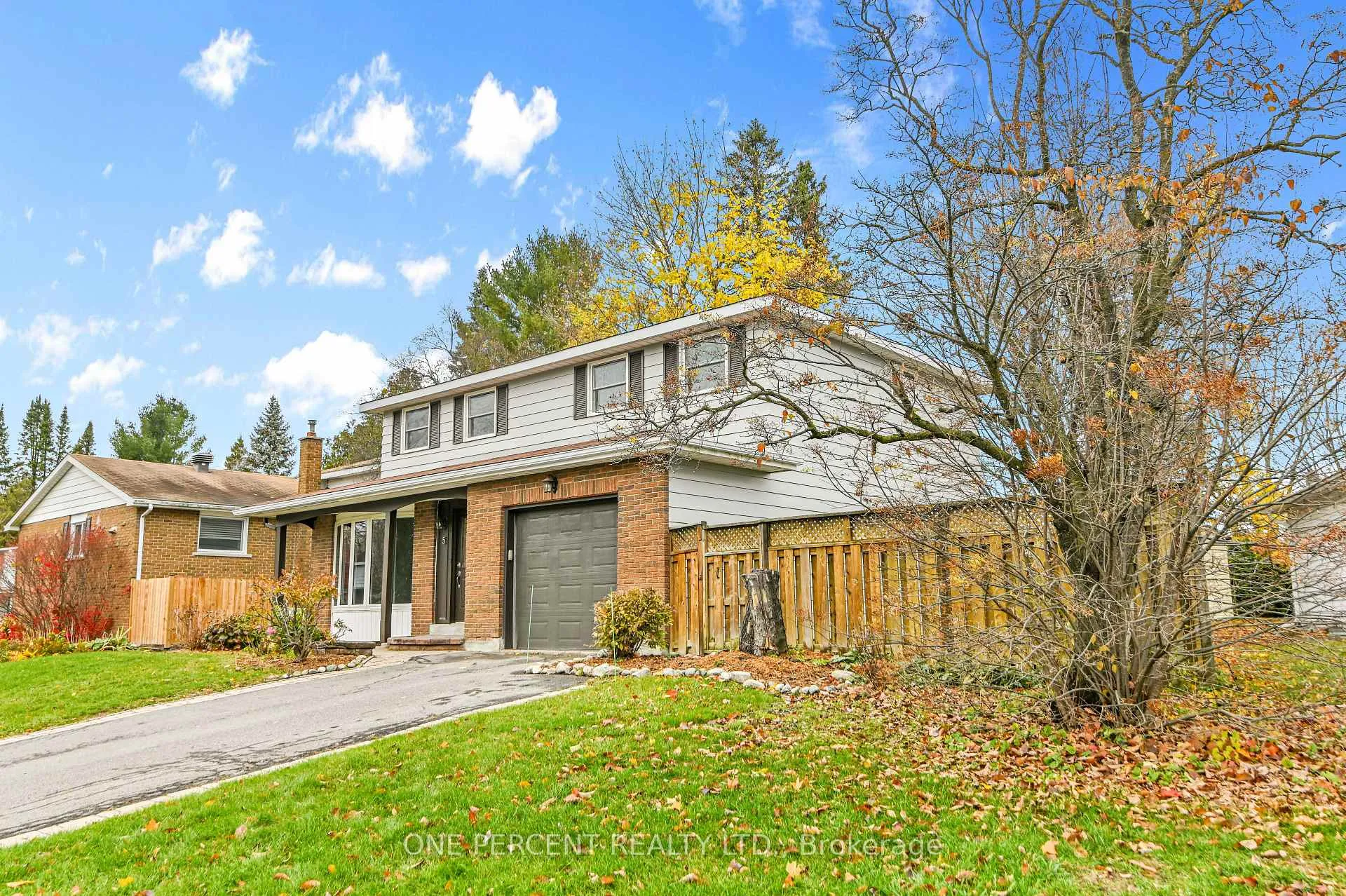 Photo 3 of 5 Parkridge Crescent, Ottawa, Blackburn Hamlet — HOMEH