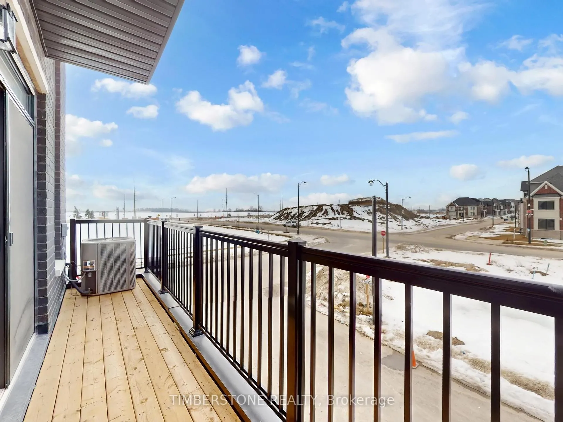 Photo 30 of 91 Blue Pond Drive, Brampton, Northwest Brampton — HOMEH