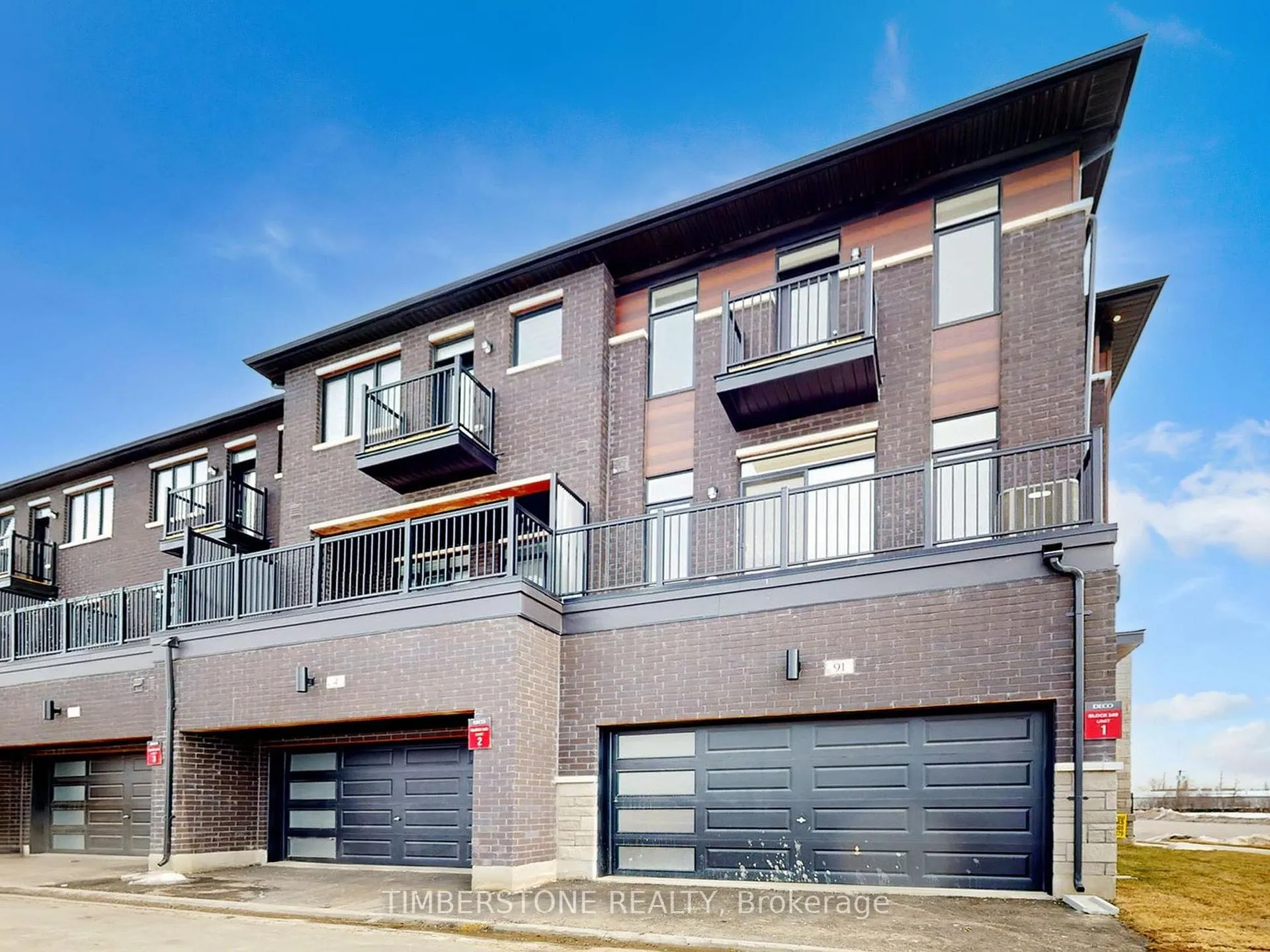 Photo 33 of 91 Blue Pond Drive, Brampton, Northwest Brampton — HOMEH