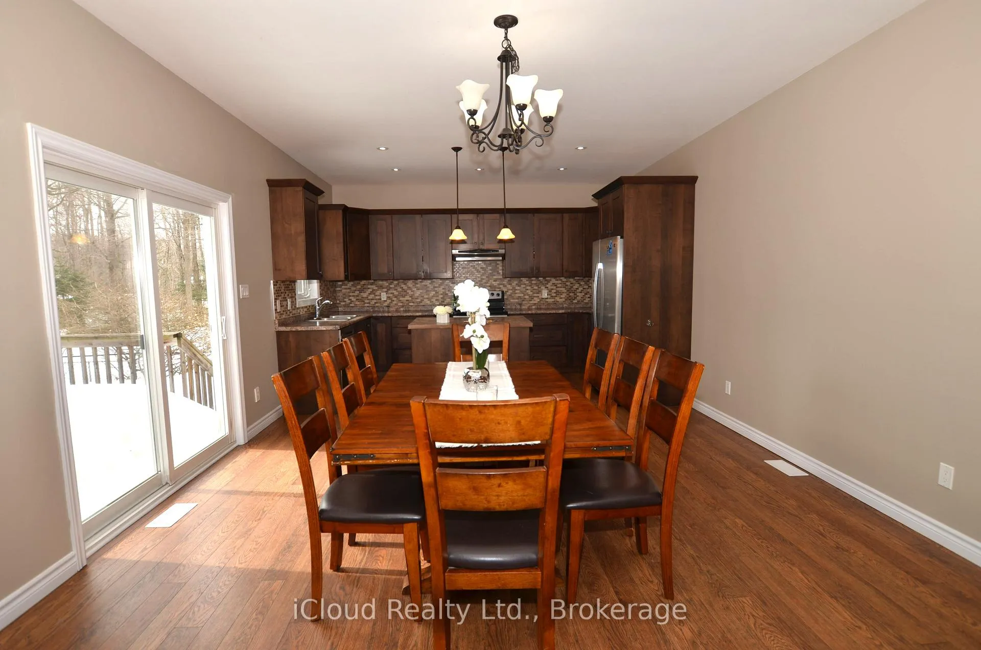 Photo 19 of 25 Rue Vanier, Tiny, Rural Tiny — HOMEH