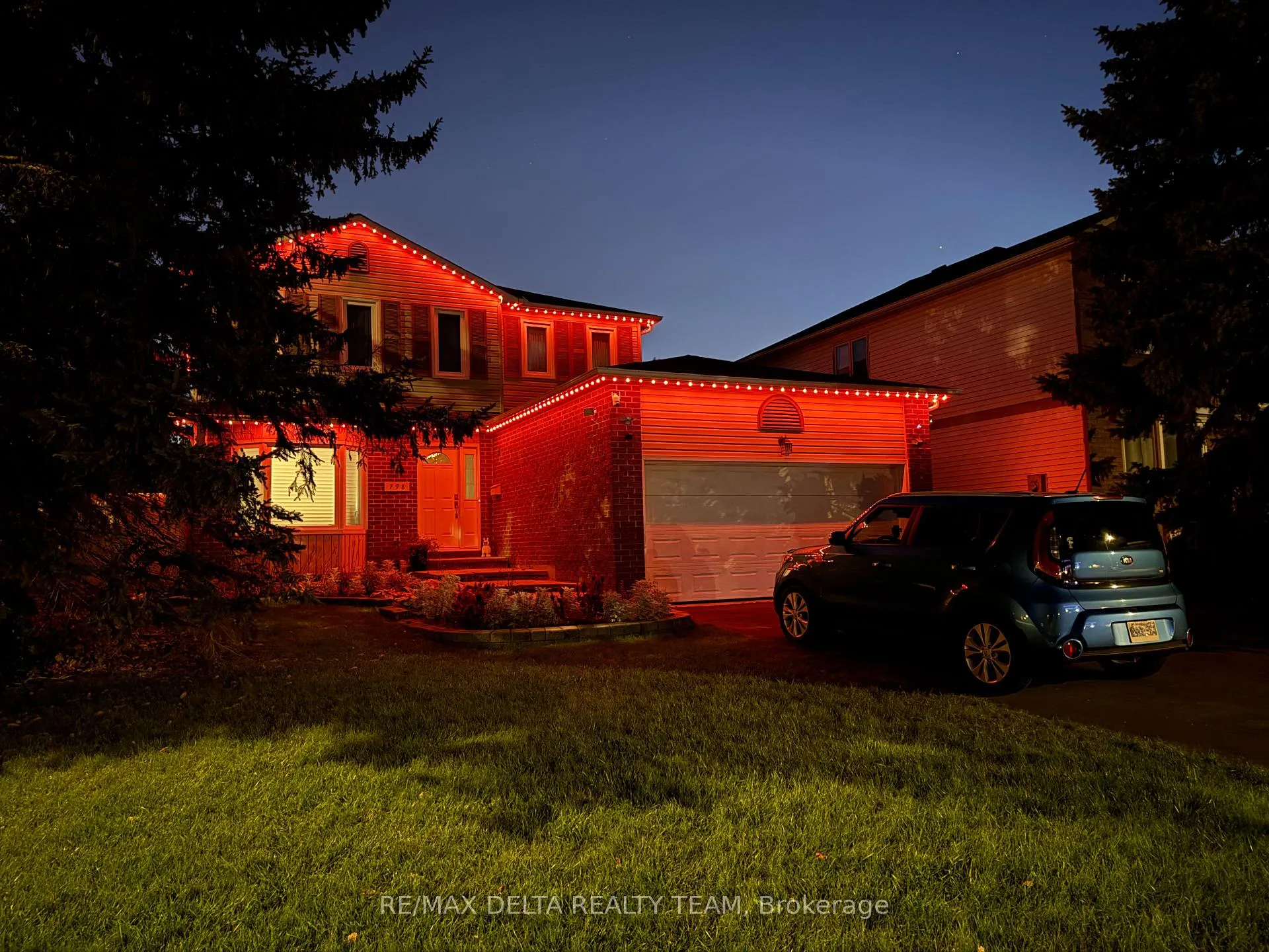 Photo 4 of 798 Lalande Terrace, Ottawa, Fallingbrook/Ridgemount — HOMEH