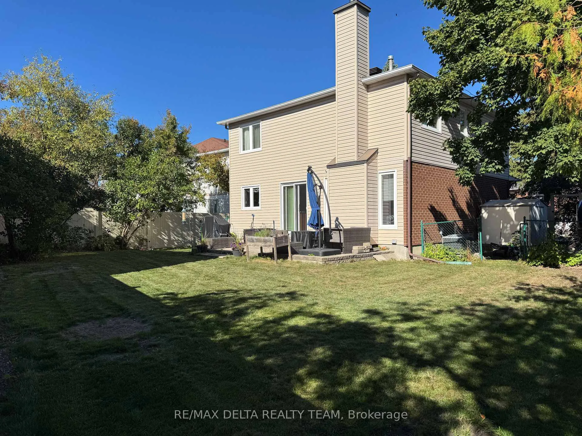 Photo 6 of 798 Lalande Terrace, Ottawa, Fallingbrook/Ridgemount — HOMEH